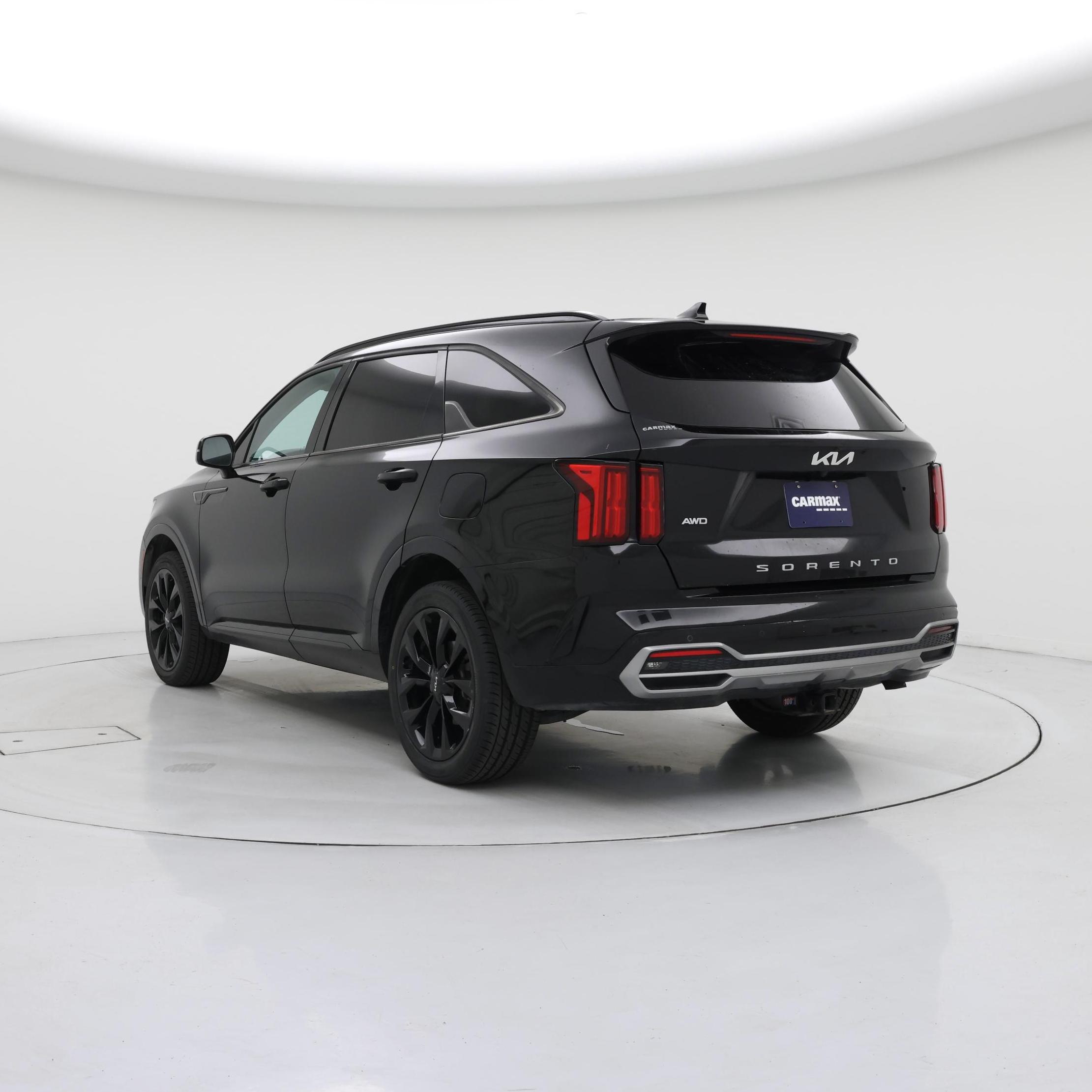 Thumbnail: 2022 Kia Sorento - 2