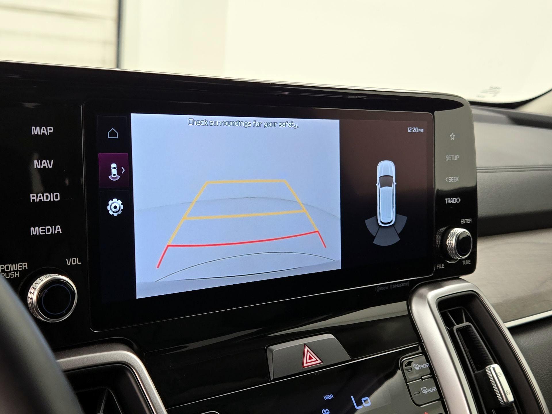 Thumbnail: 2023 Kia Sorento - 14