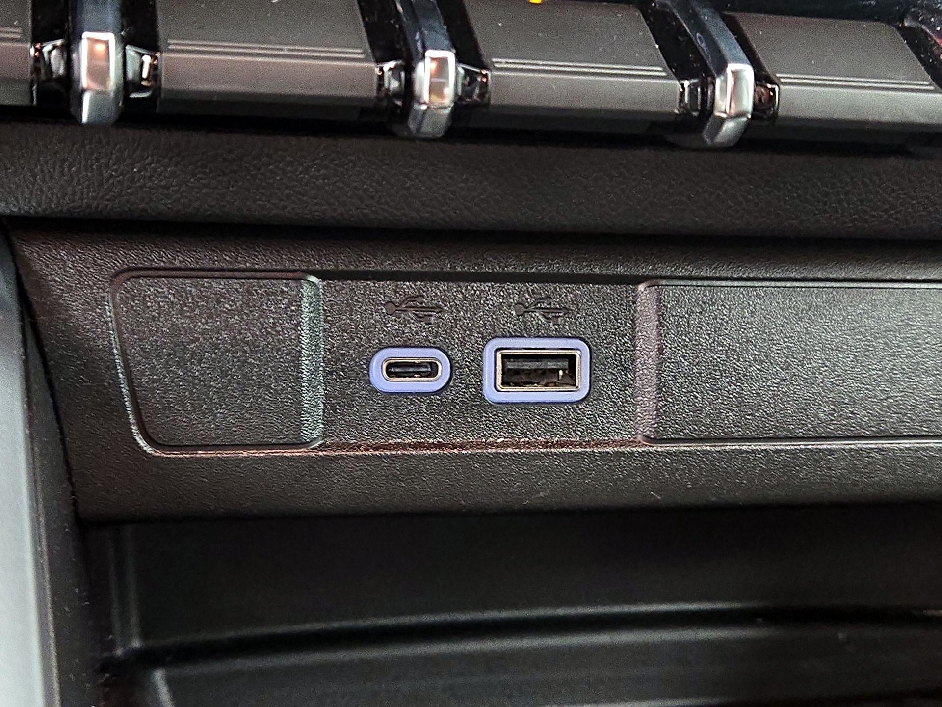 Thumbnail: 2025 Chevrolet Colorado - 19