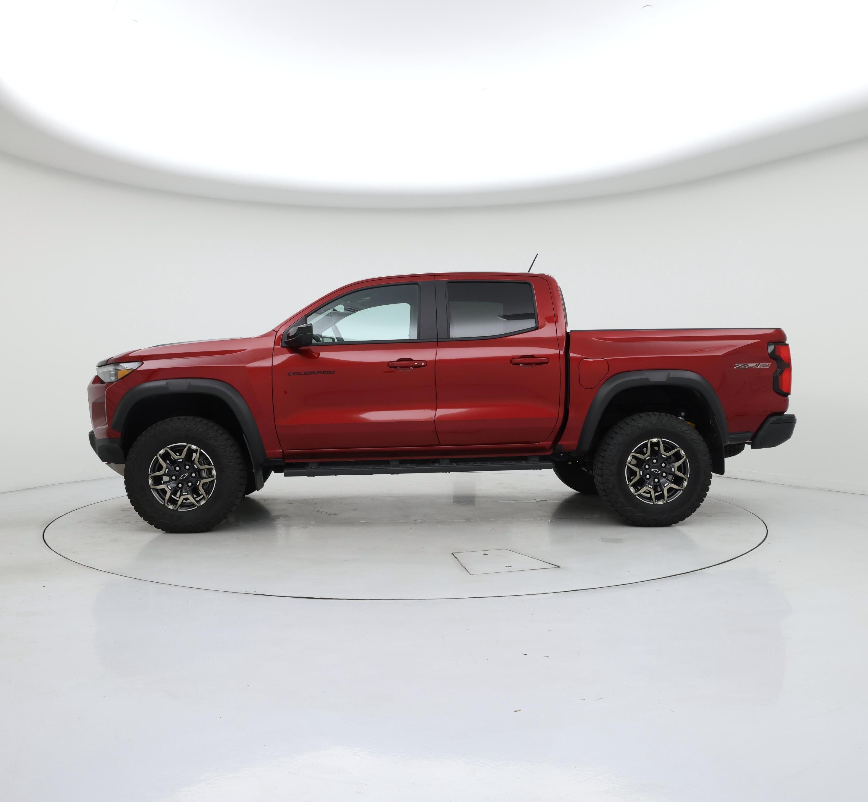 Thumbnail: 2025 Chevrolet Colorado - 3