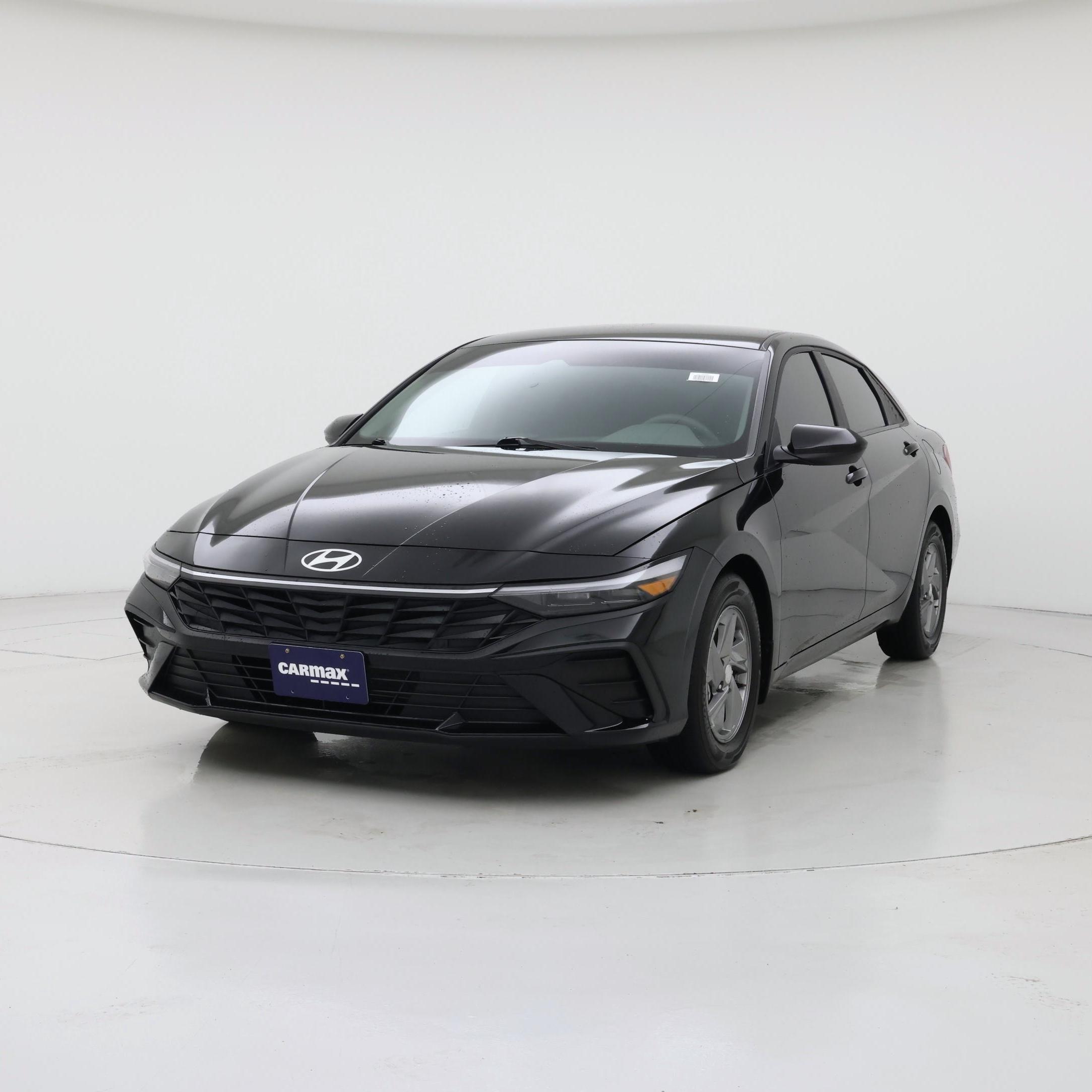 Thumbnail: 2025 Hyundai Elantra - 4