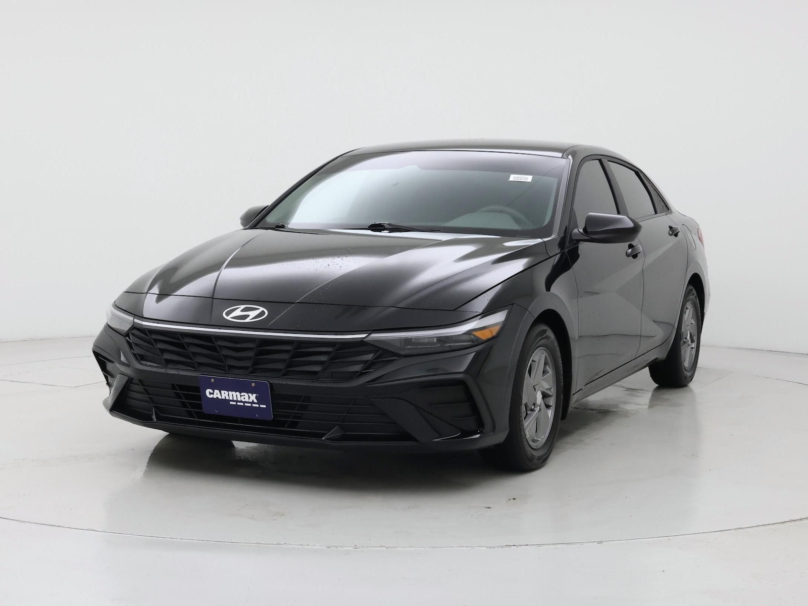 2025 Hyundai Elantra SE - Photo 5