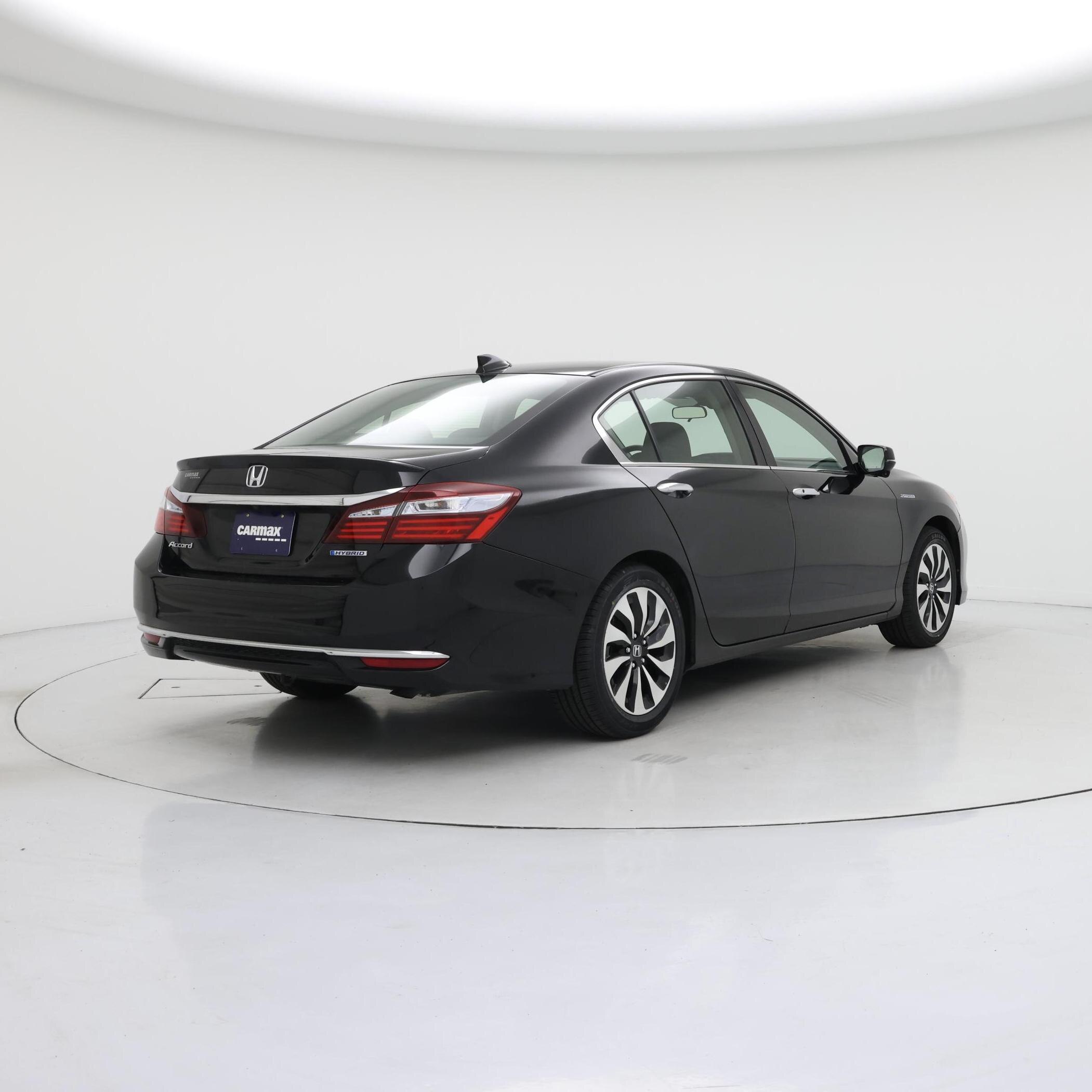 Thumbnail: 2017 Honda Accord - 8
