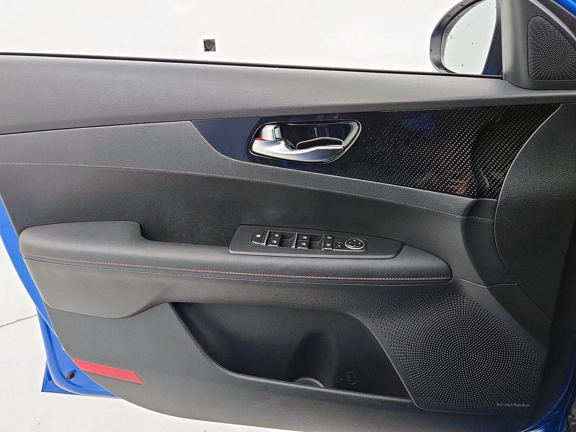 Thumbnail: 2024 Kia Forte - 12