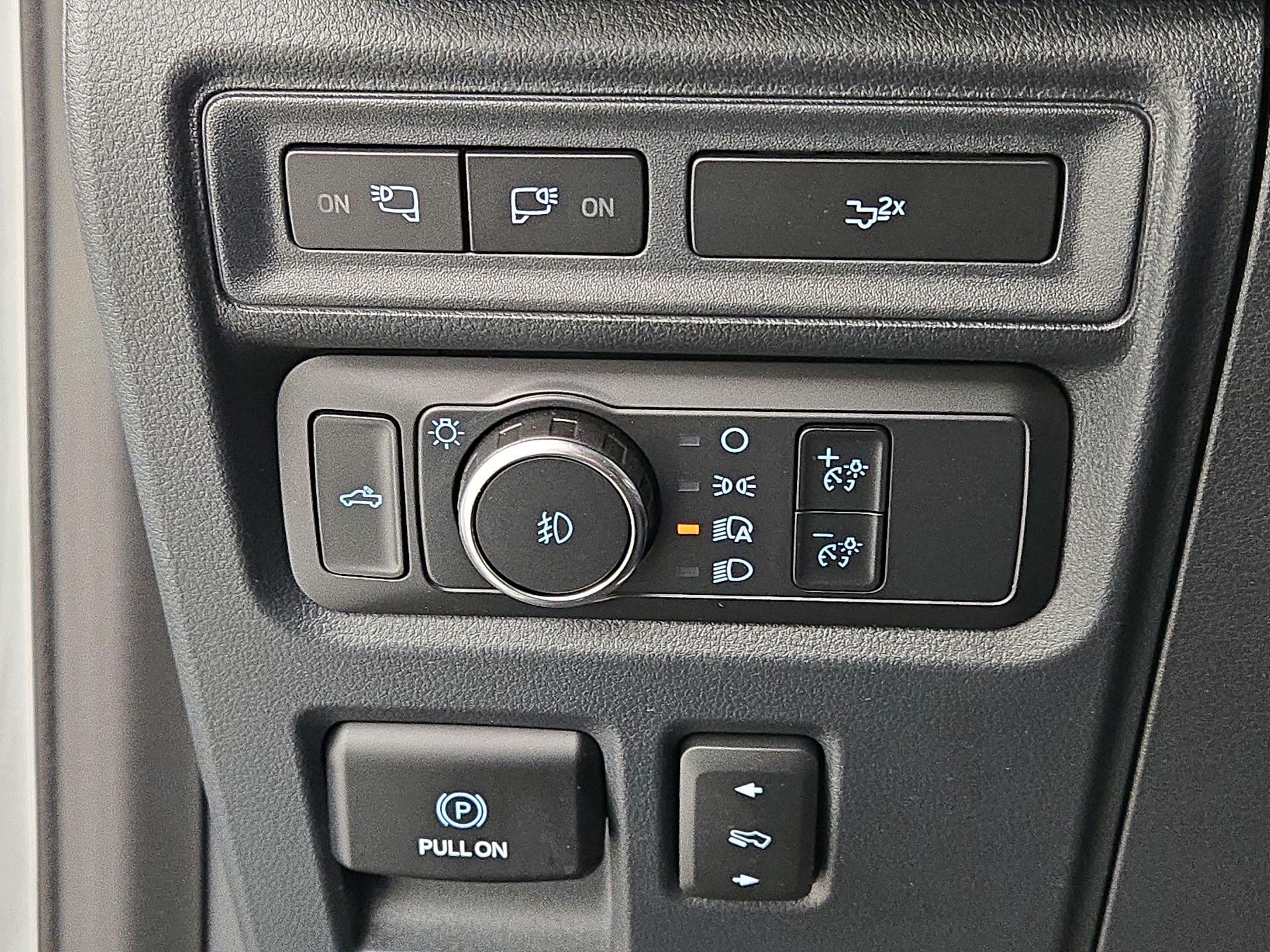 Thumbnail: 2023 Ford F-150 - 13