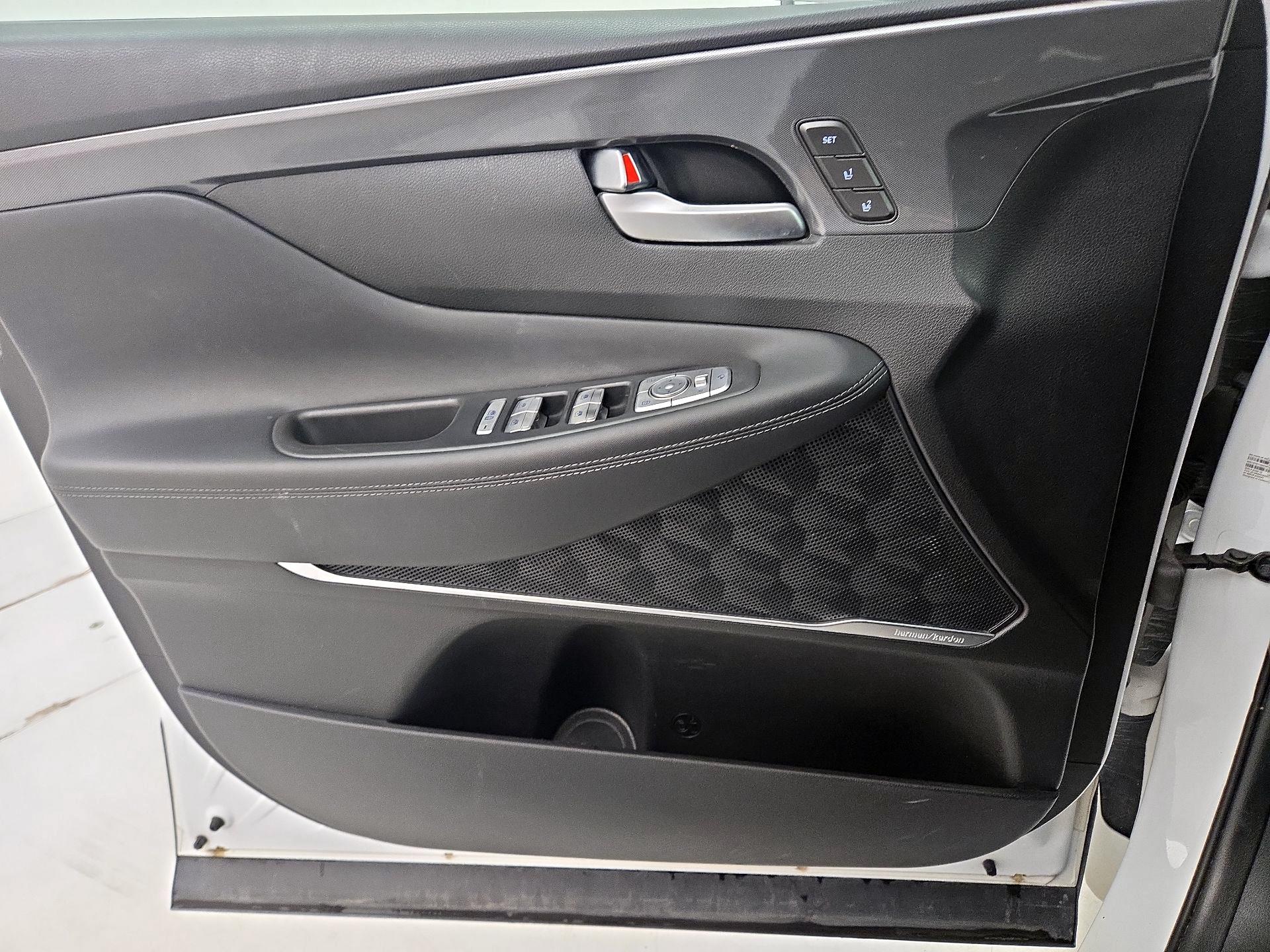 Thumbnail: 2022 Hyundai Santa Fe - 12