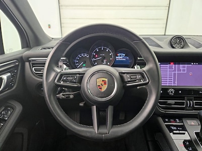 Steering Wheel & Instrument Cluster (On)
