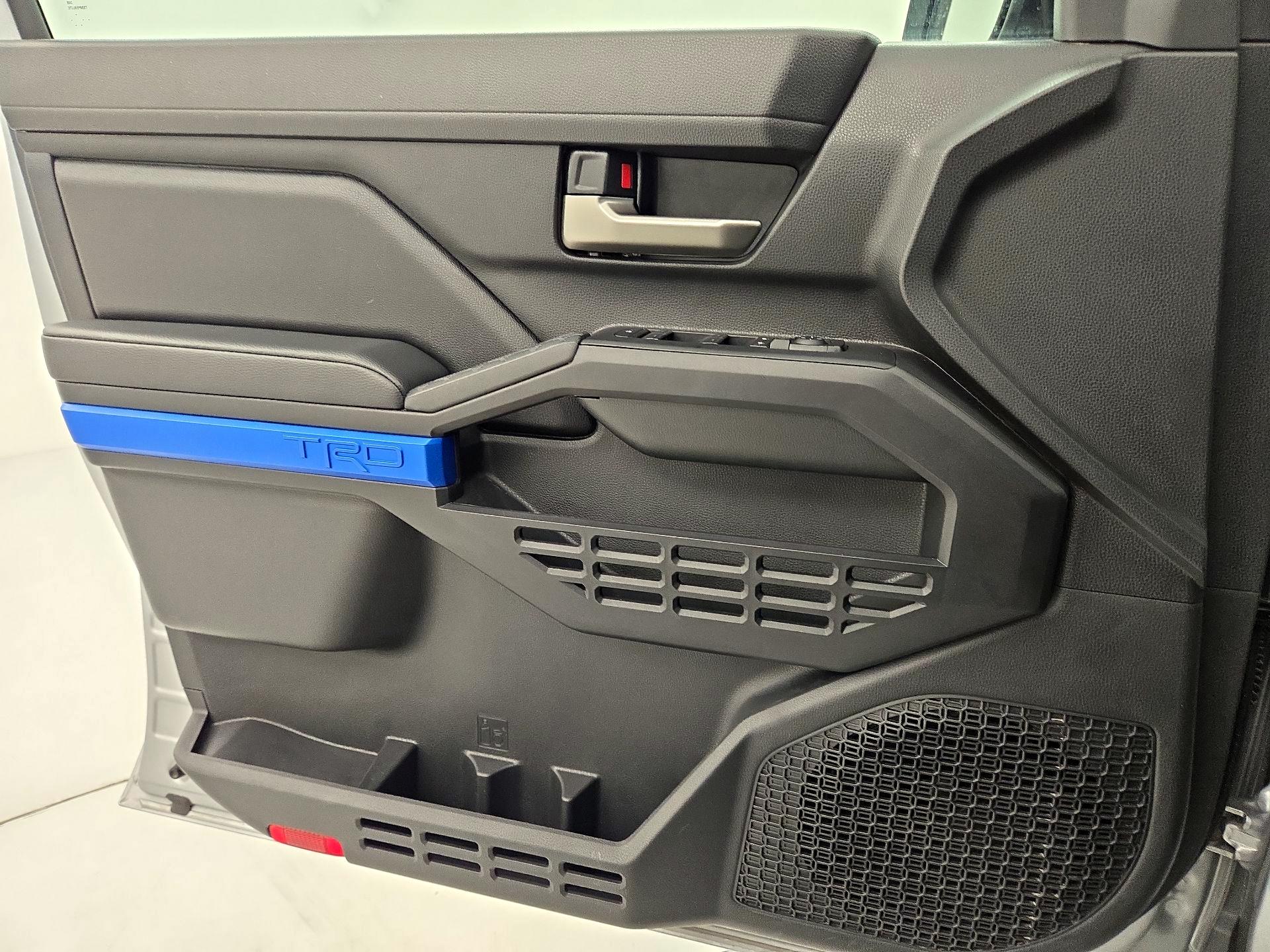 Thumbnail: 2025 Toyota Tacoma - 12