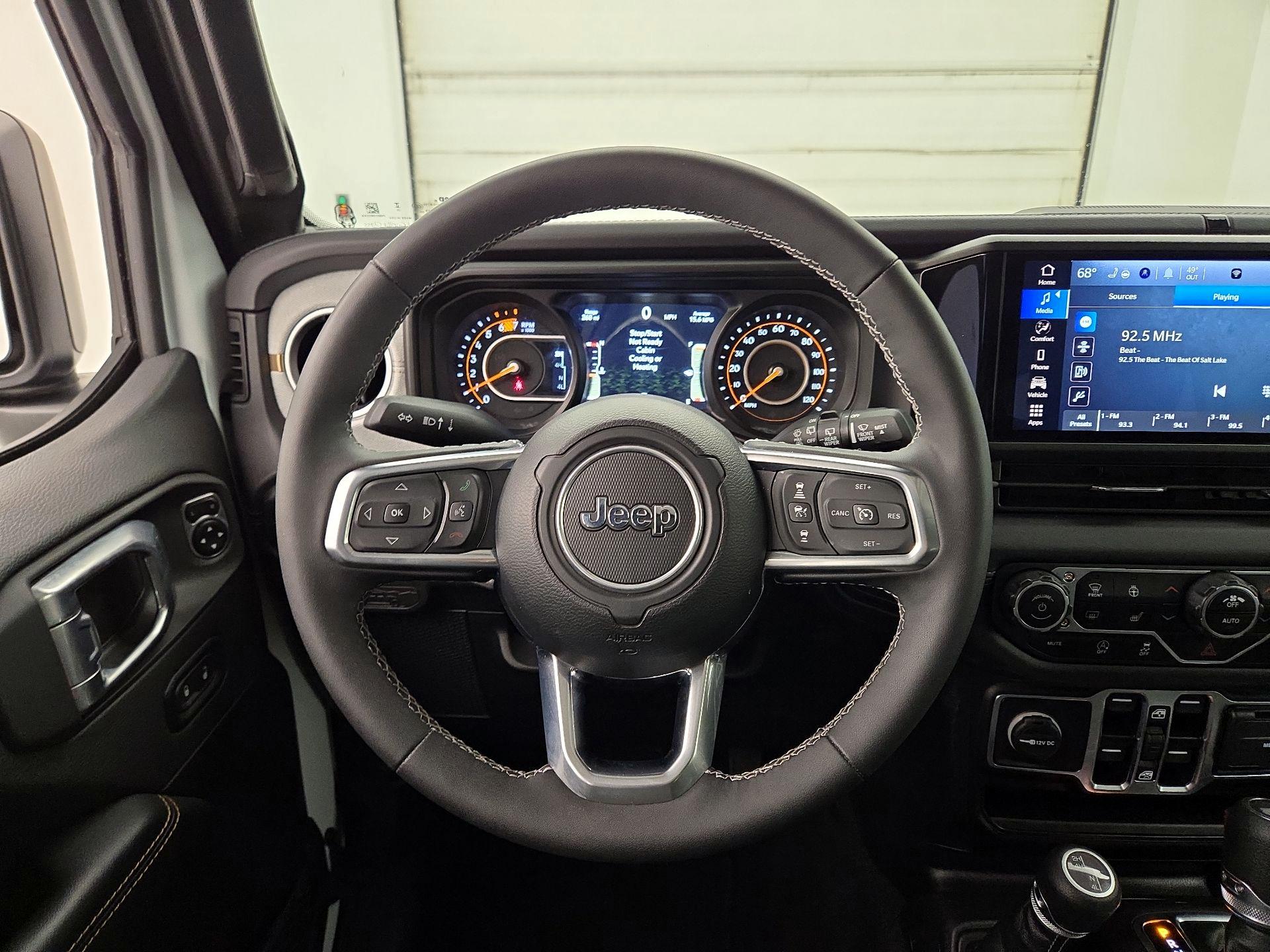 Thumbnail: 2025 Jeep Wrangler - 10