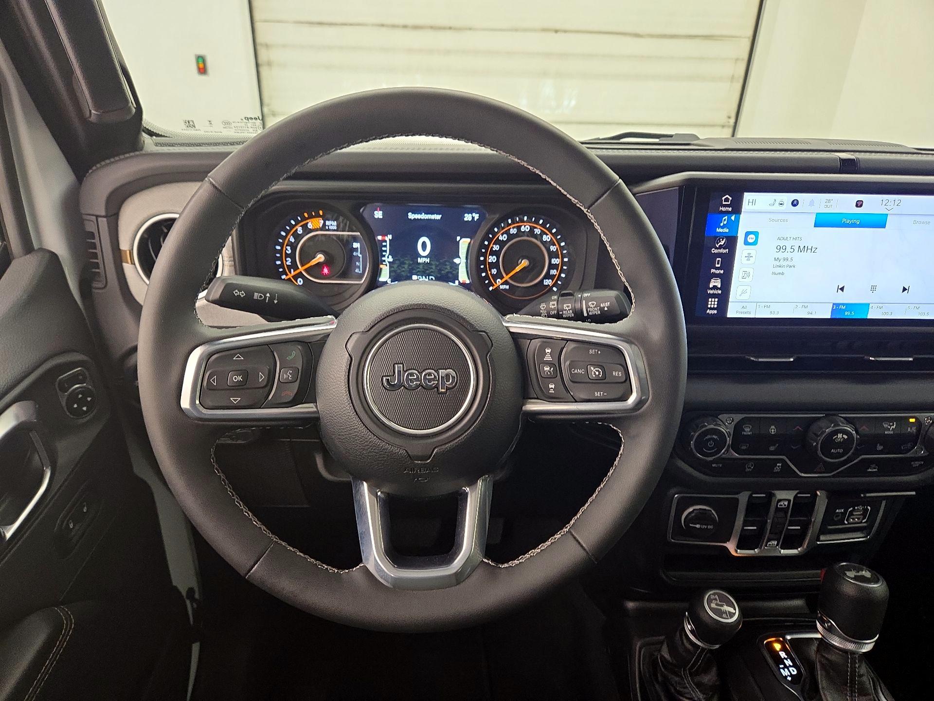 Thumbnail: 2025 Jeep Wrangler - 10