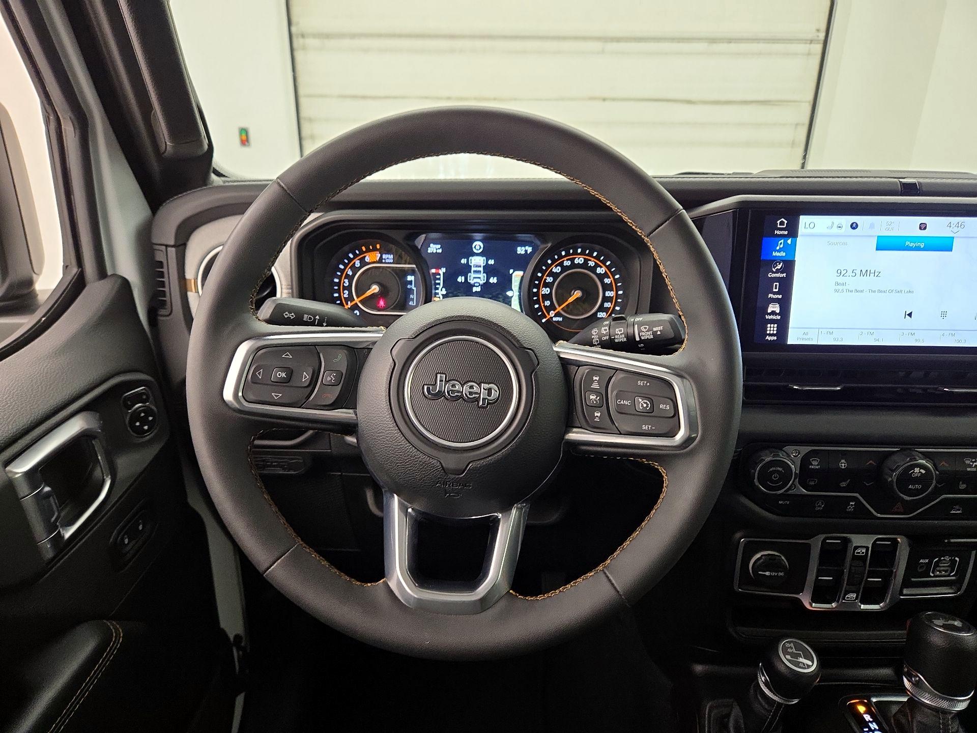 Thumbnail: 2025 Jeep Wrangler - 10