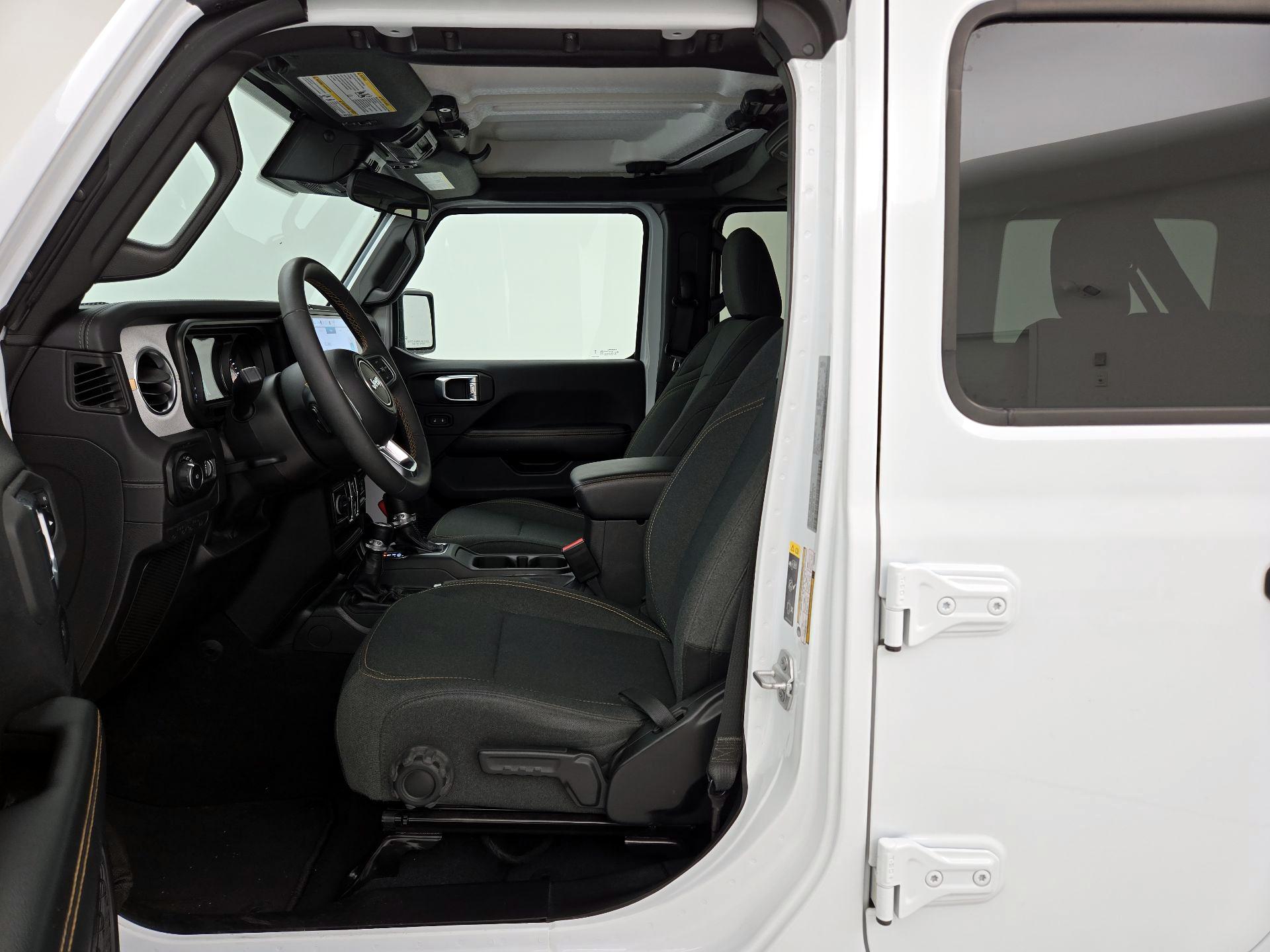 Thumbnail: 2025 Jeep Wrangler - 11