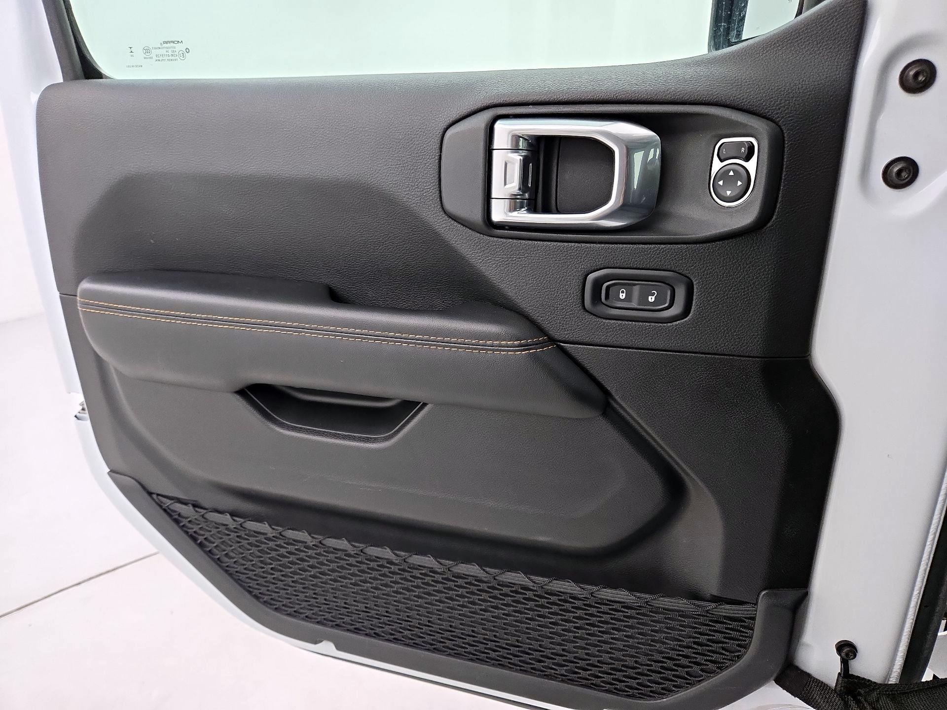 Thumbnail: 2025 Jeep Wrangler - 12