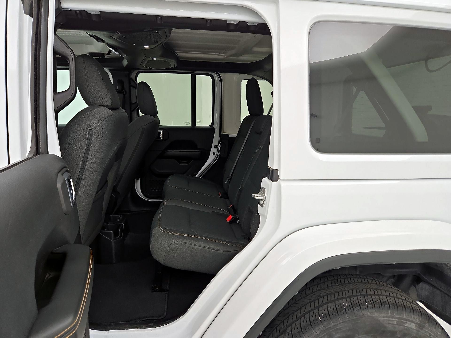 Thumbnail: 2025 Jeep Wrangler - 19