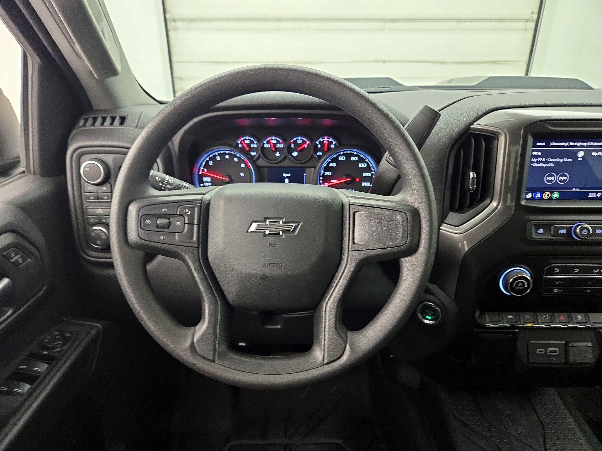 Thumbnail: 2026 Chevrolet Silverado 1500 - 10