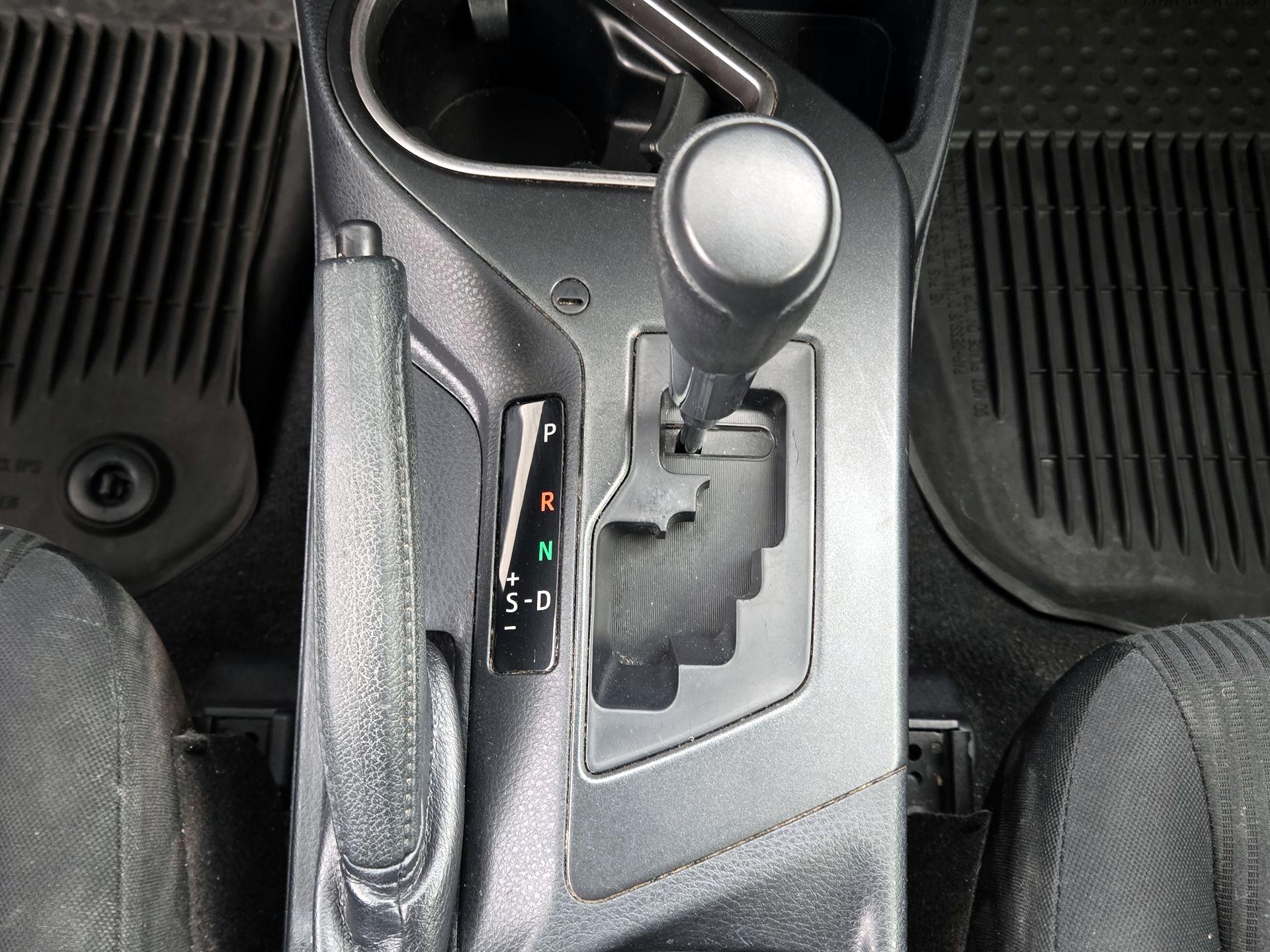 Thumbnail: 2017 Toyota RAV4 - 17