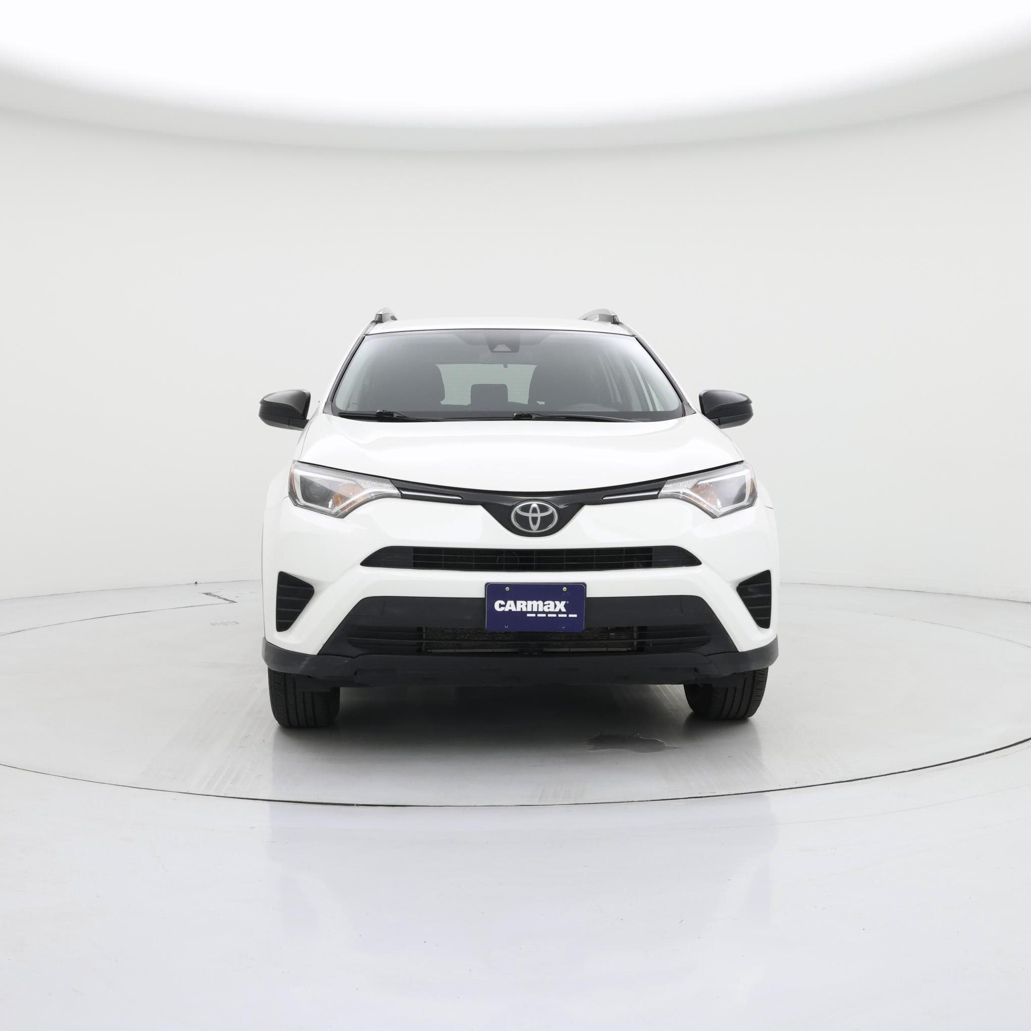 Thumbnail: 2017 Toyota RAV4 - 5