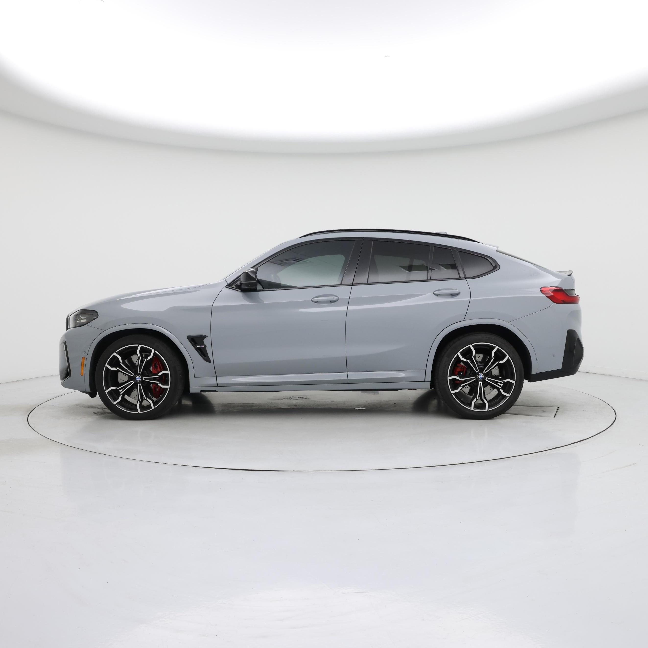 Thumbnail: 2022 BMW X4 - 3