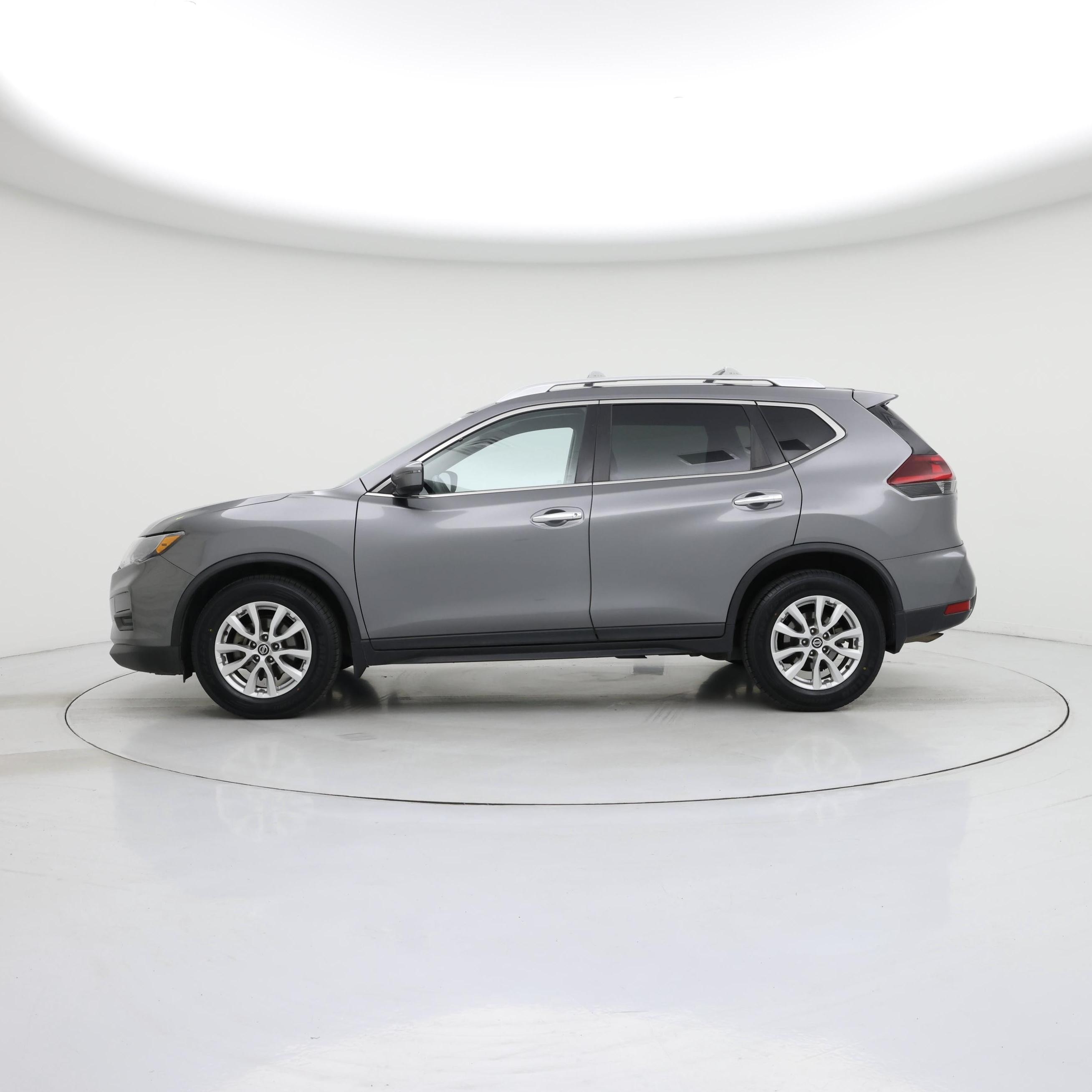Thumbnail: 2020 Nissan Rogue - 3
