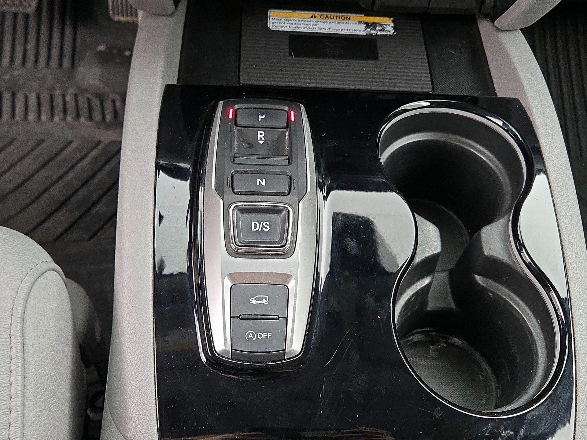 Thumbnail: 2019 Honda Pilot - 18