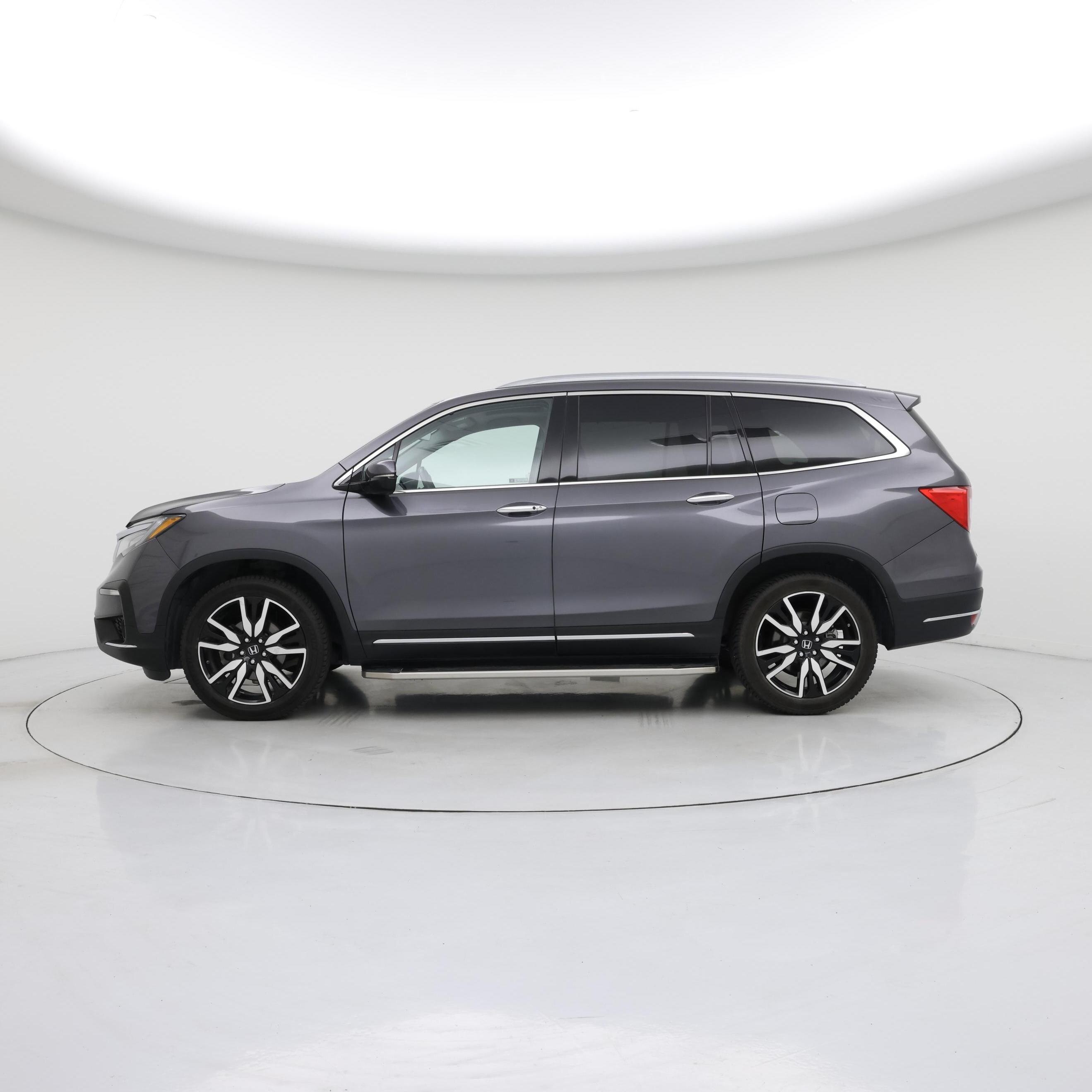 Thumbnail: 2019 Honda Pilot - 3