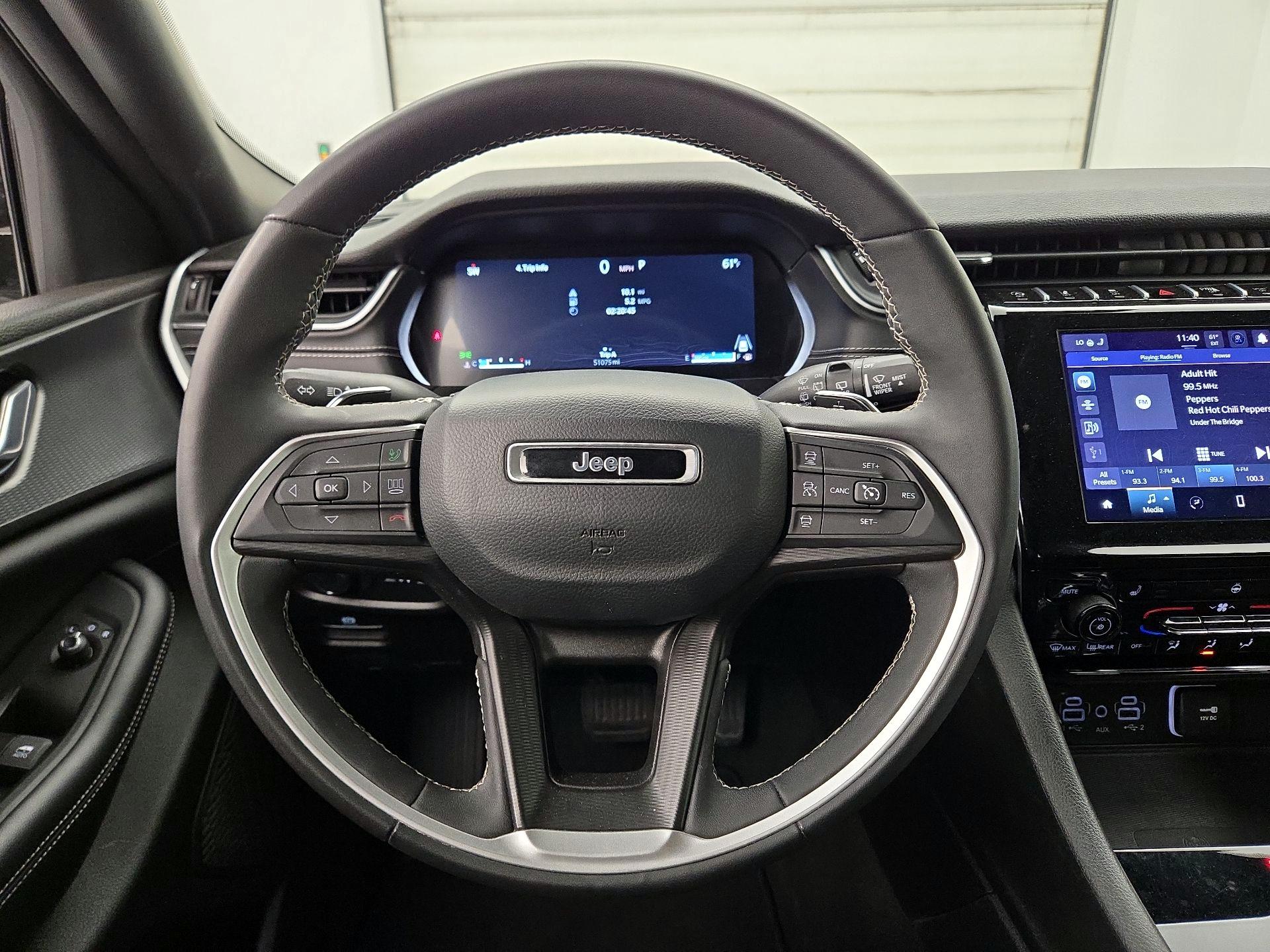 Thumbnail: 2024 Jeep Grand Cherokee L - 10