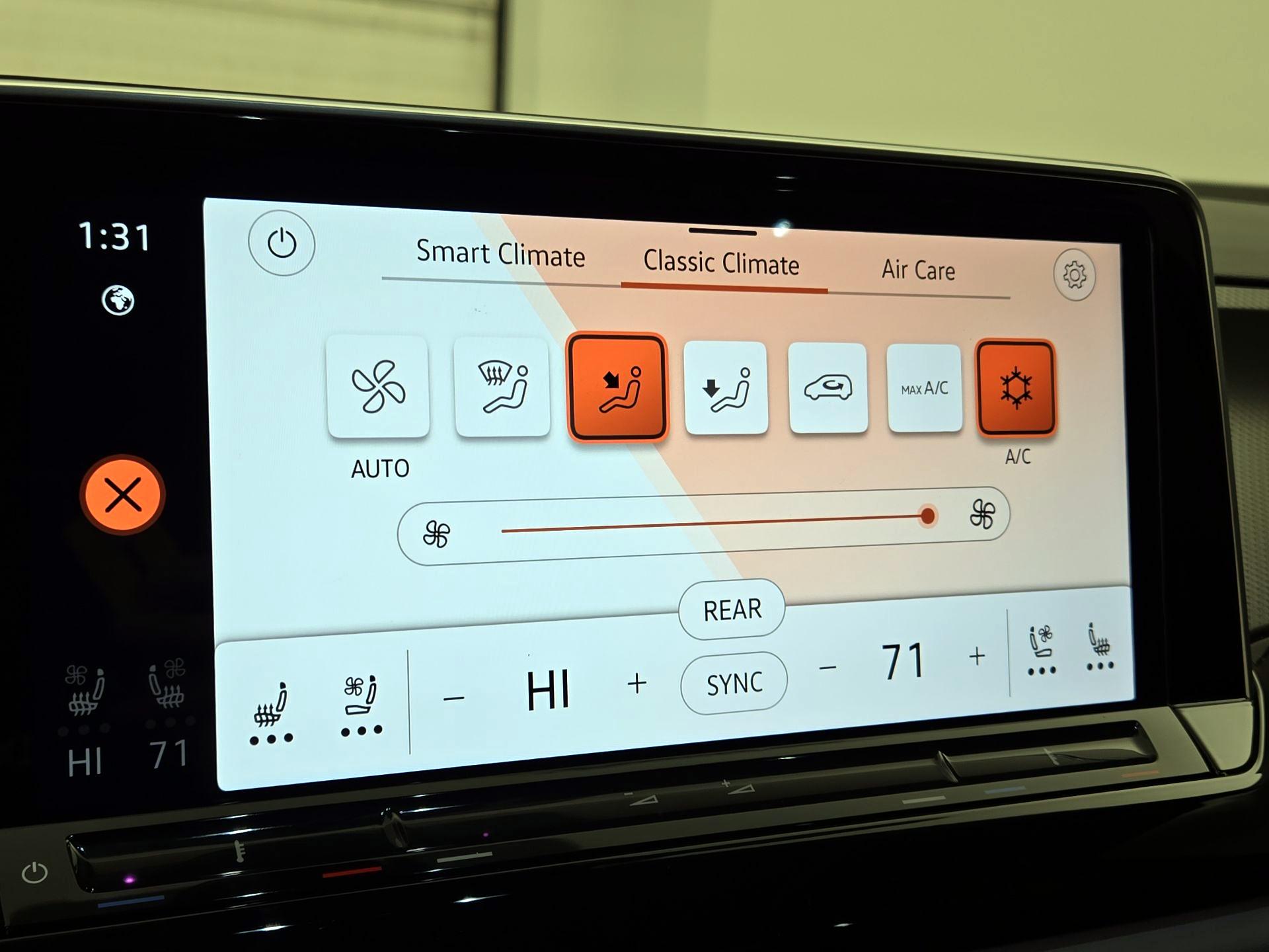 Thumbnail: 2024 Volkswagen Atlas - 17