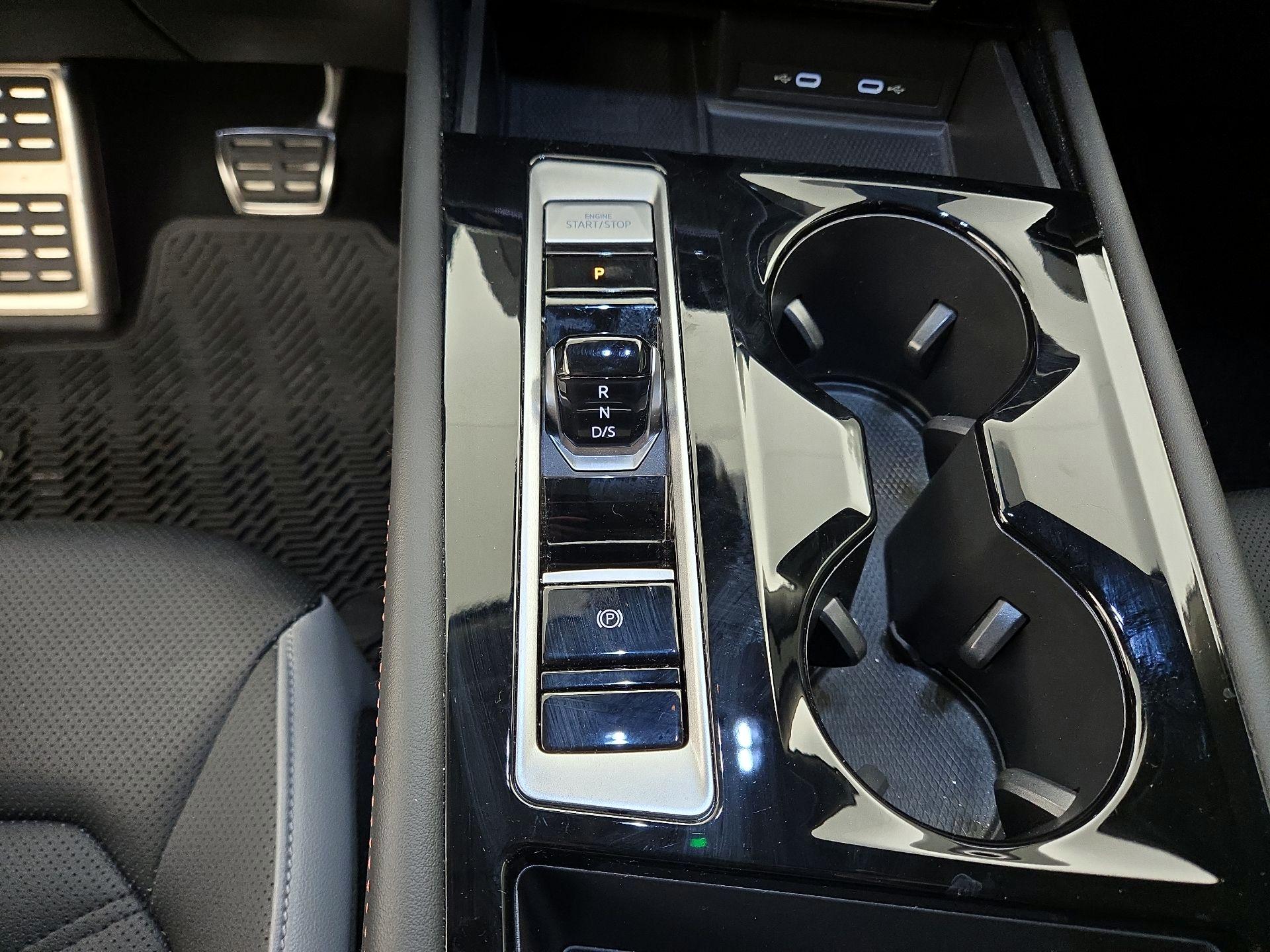 Thumbnail: 2024 Volkswagen Atlas - 18