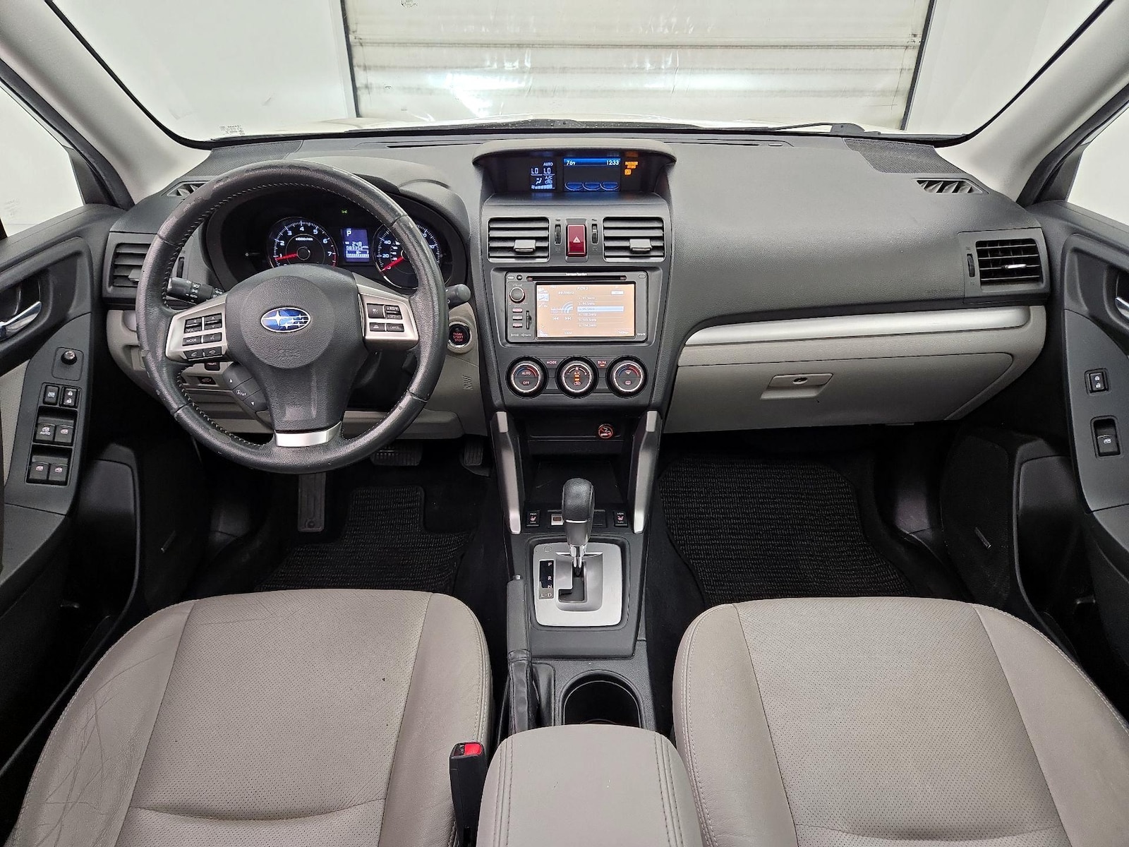 2014 Subaru Forester i Touring - Photo 10