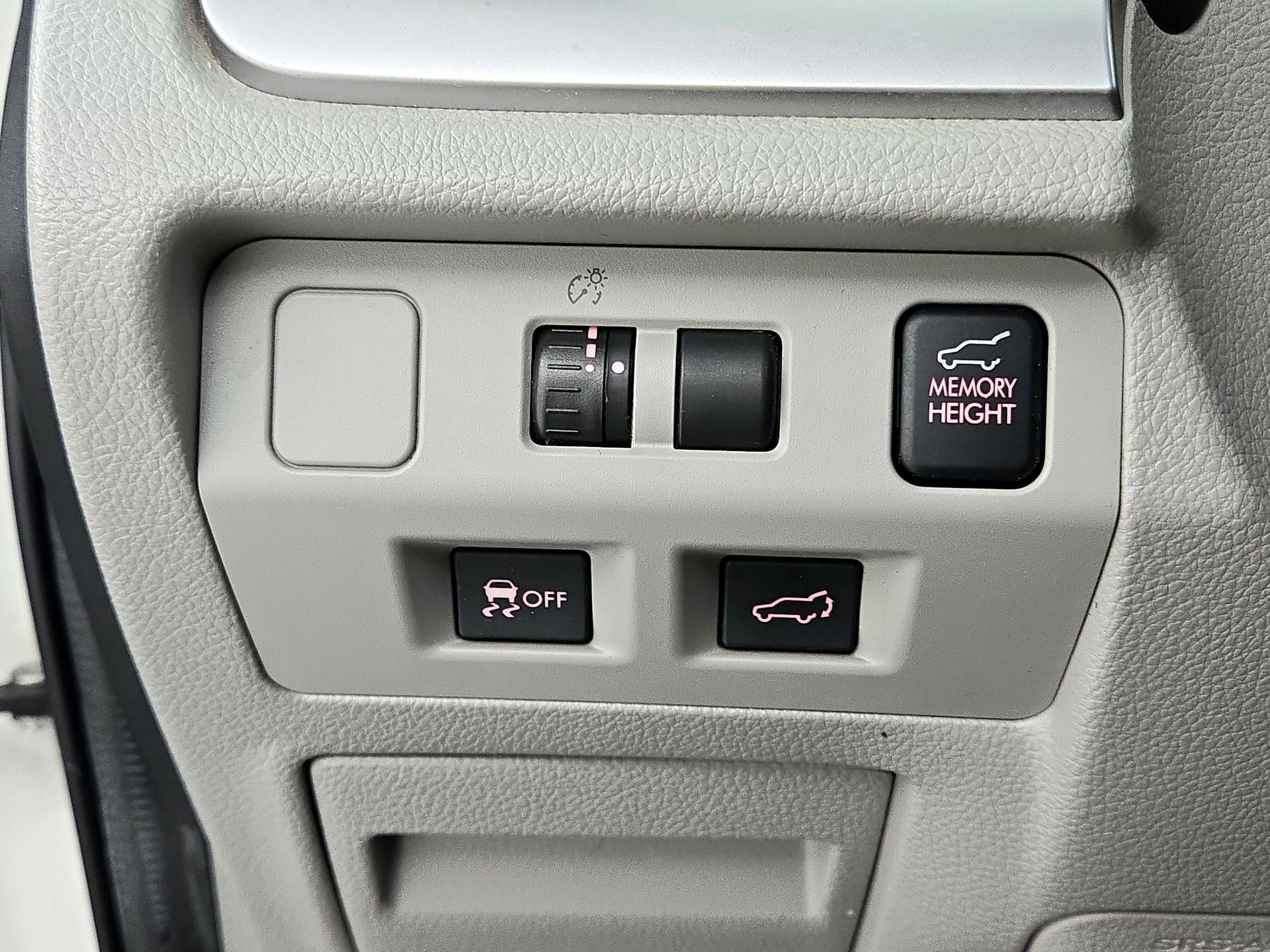 Thumbnail: 2014 Subaru Forester - 13