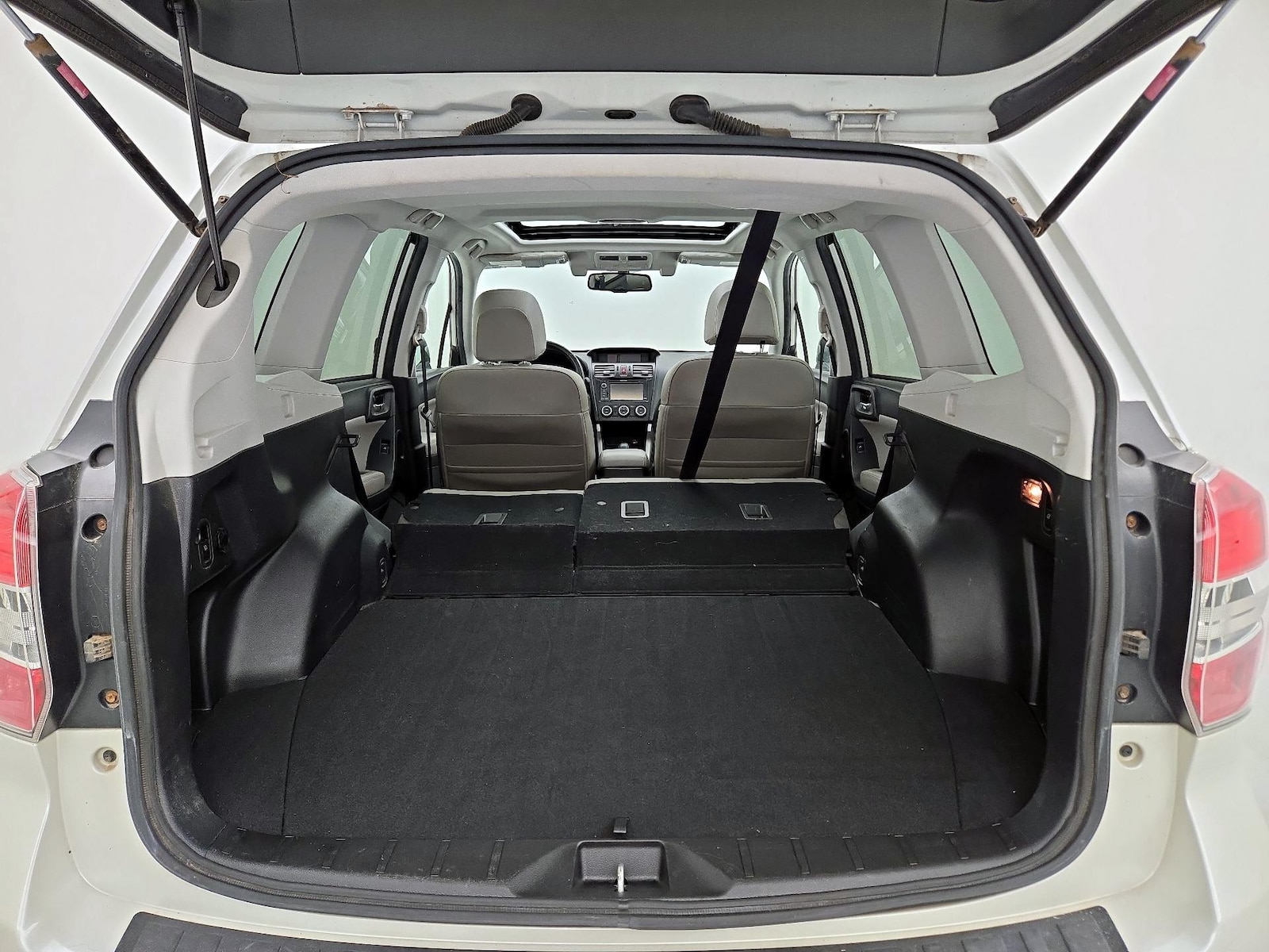 2014 Subaru Forester i Touring - Photo 23