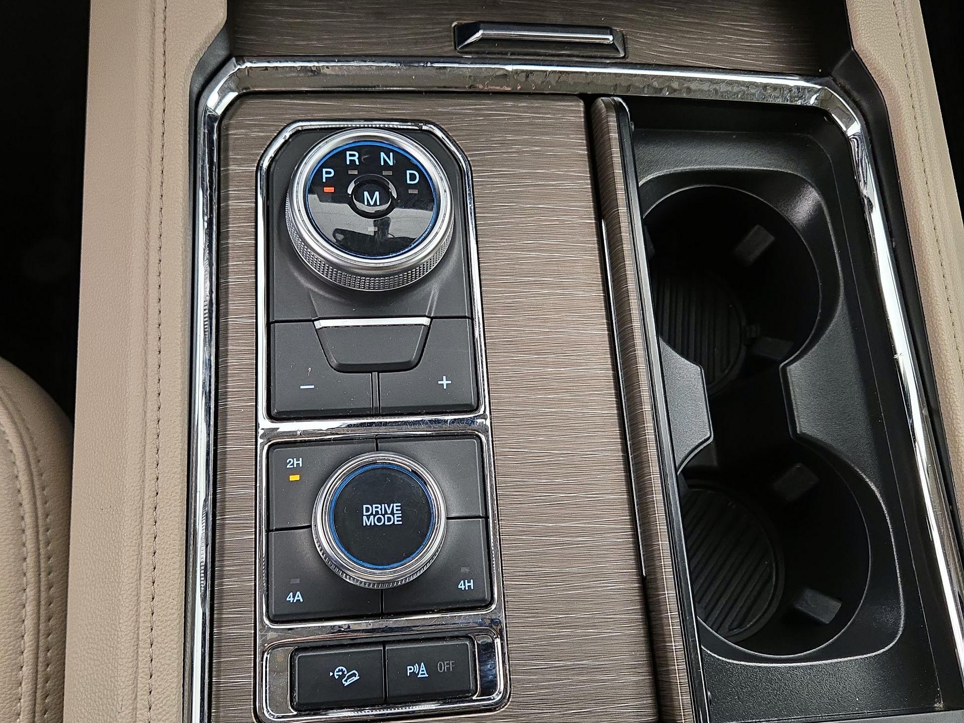 Thumbnail: 2024 Ford Expedition - 18