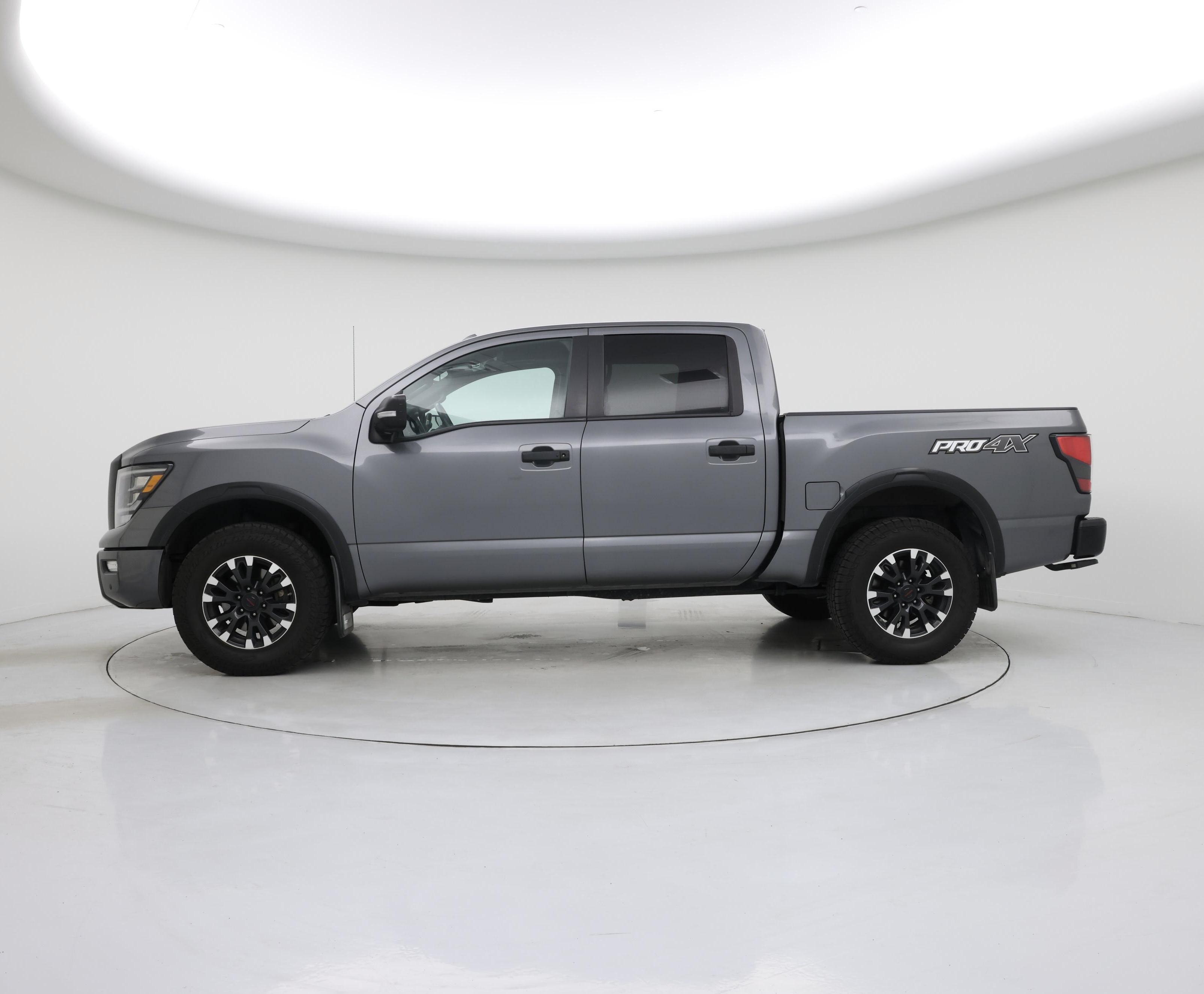 Thumbnail: 2021 Nissan Titan - 3