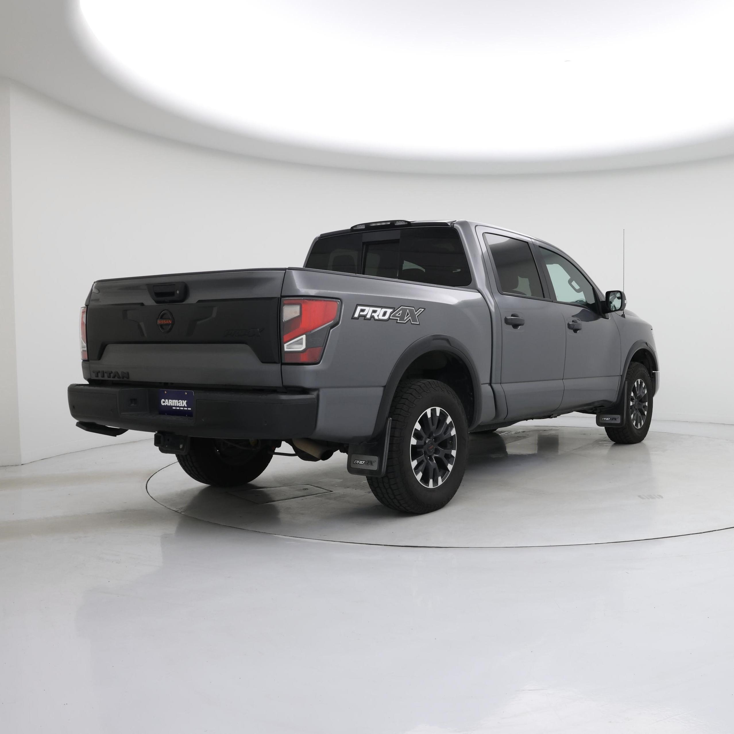 Thumbnail: 2021 Nissan Titan - 8