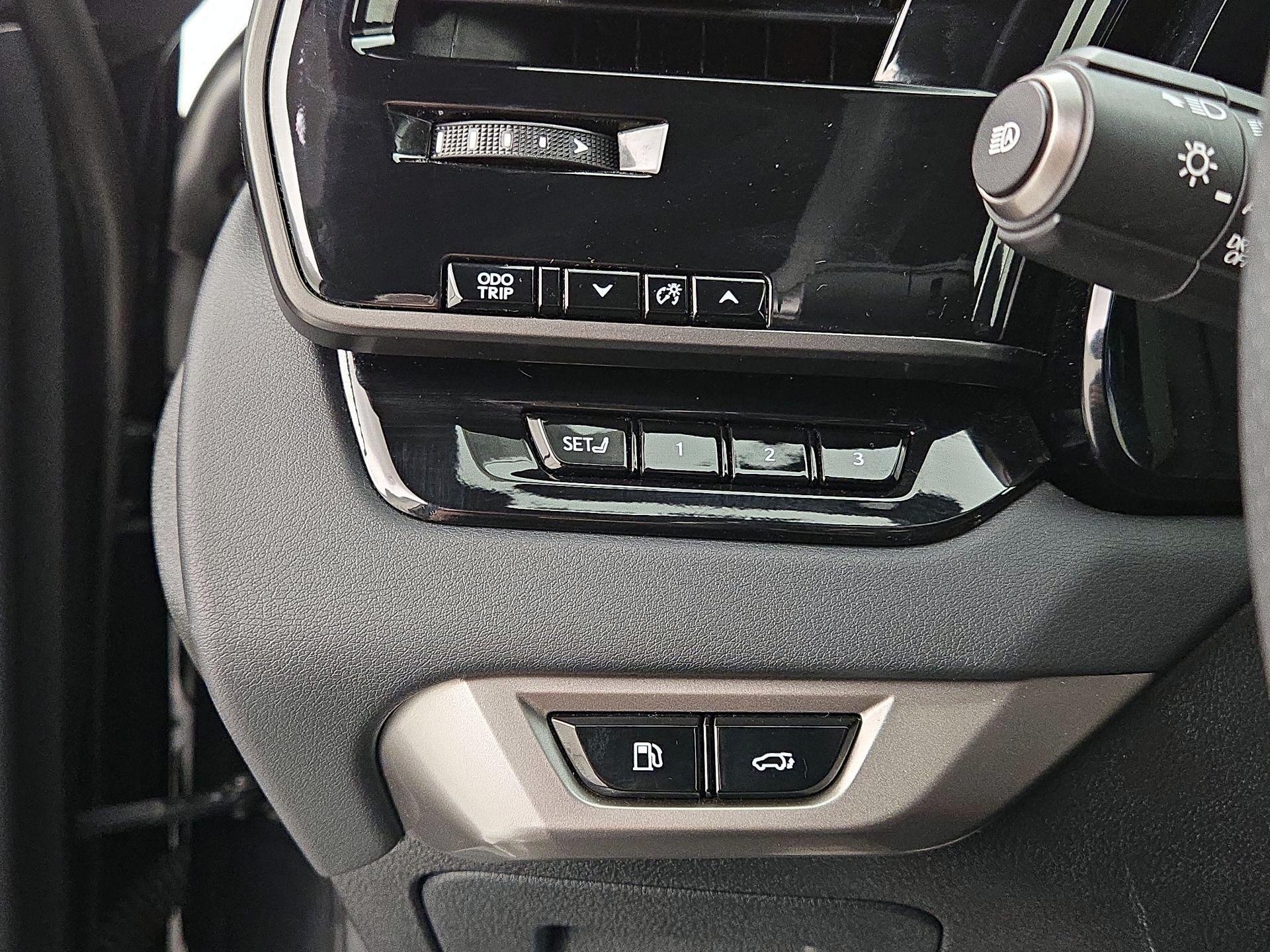 Thumbnail: 2024 Lexus RX - 13