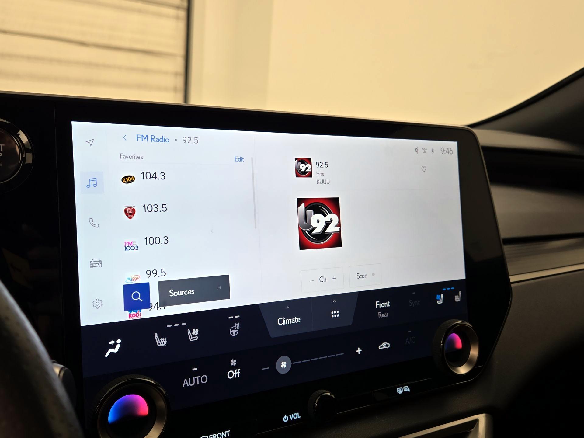 Thumbnail: 2024 Lexus RX - 15