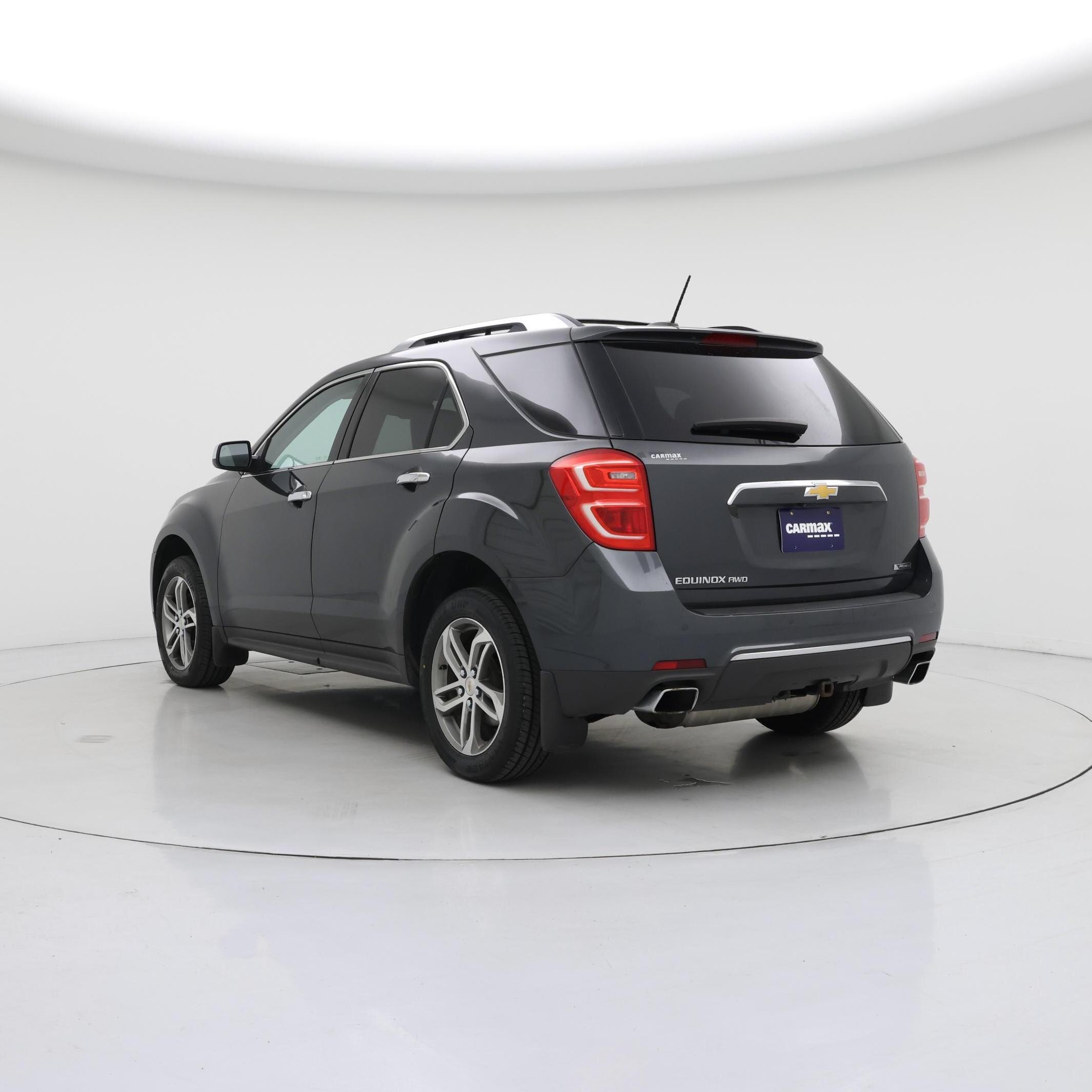 Thumbnail: 2017 Chevrolet Equinox - 2