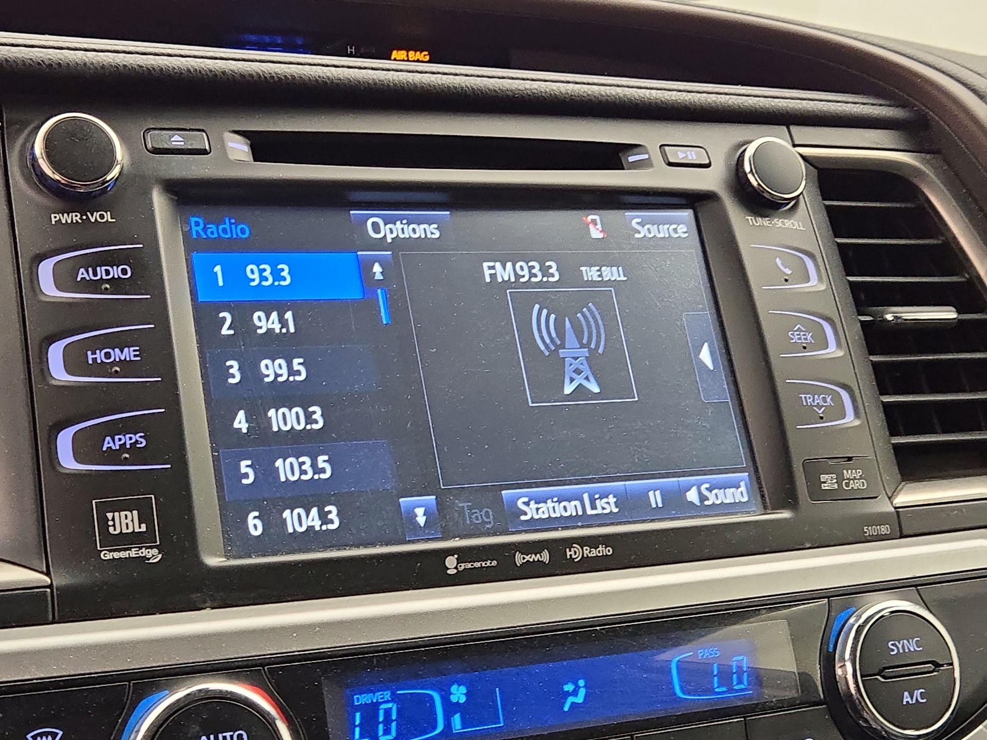 Thumbnail: 2017 Toyota Highlander - 16