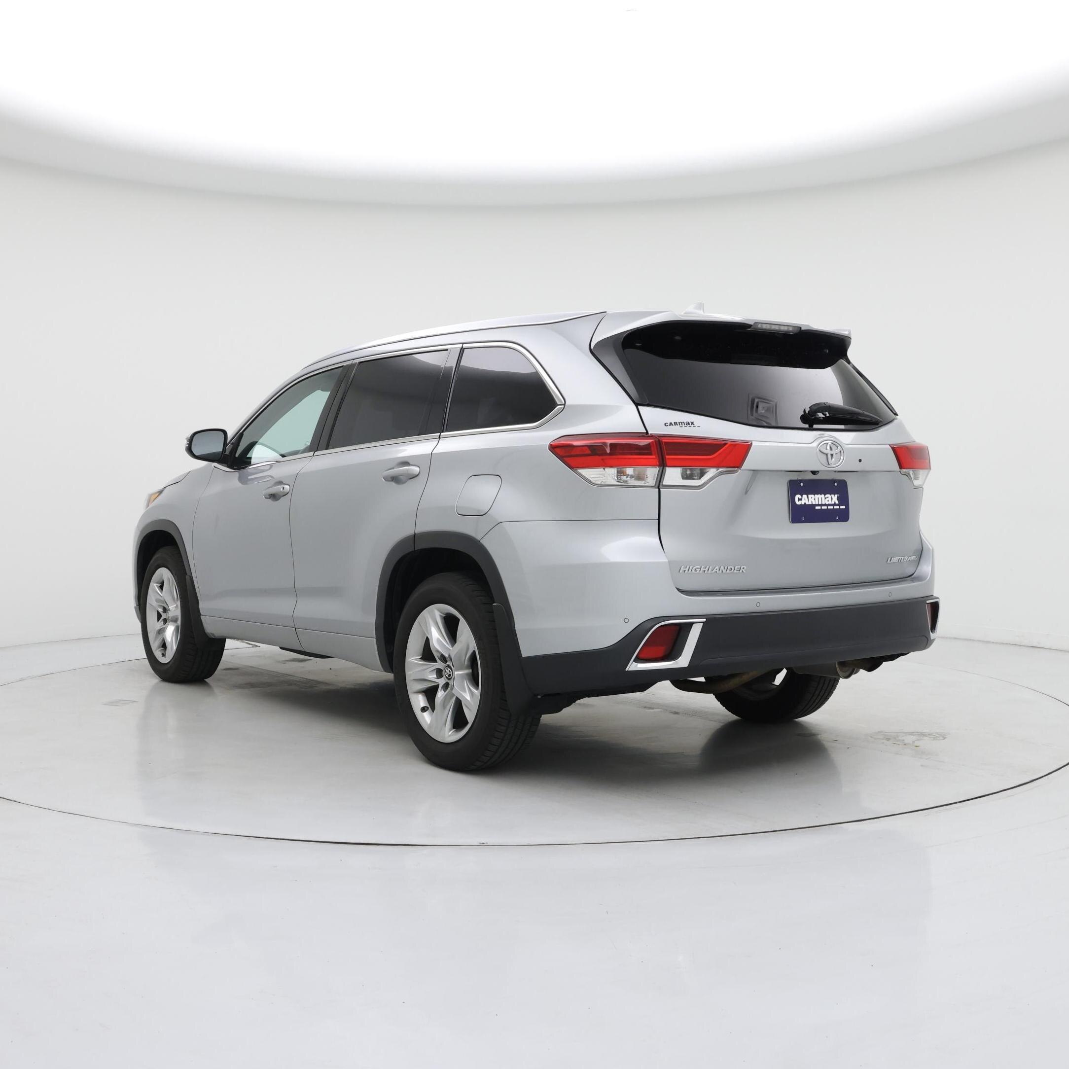 Thumbnail: 2017 Toyota Highlander - 2