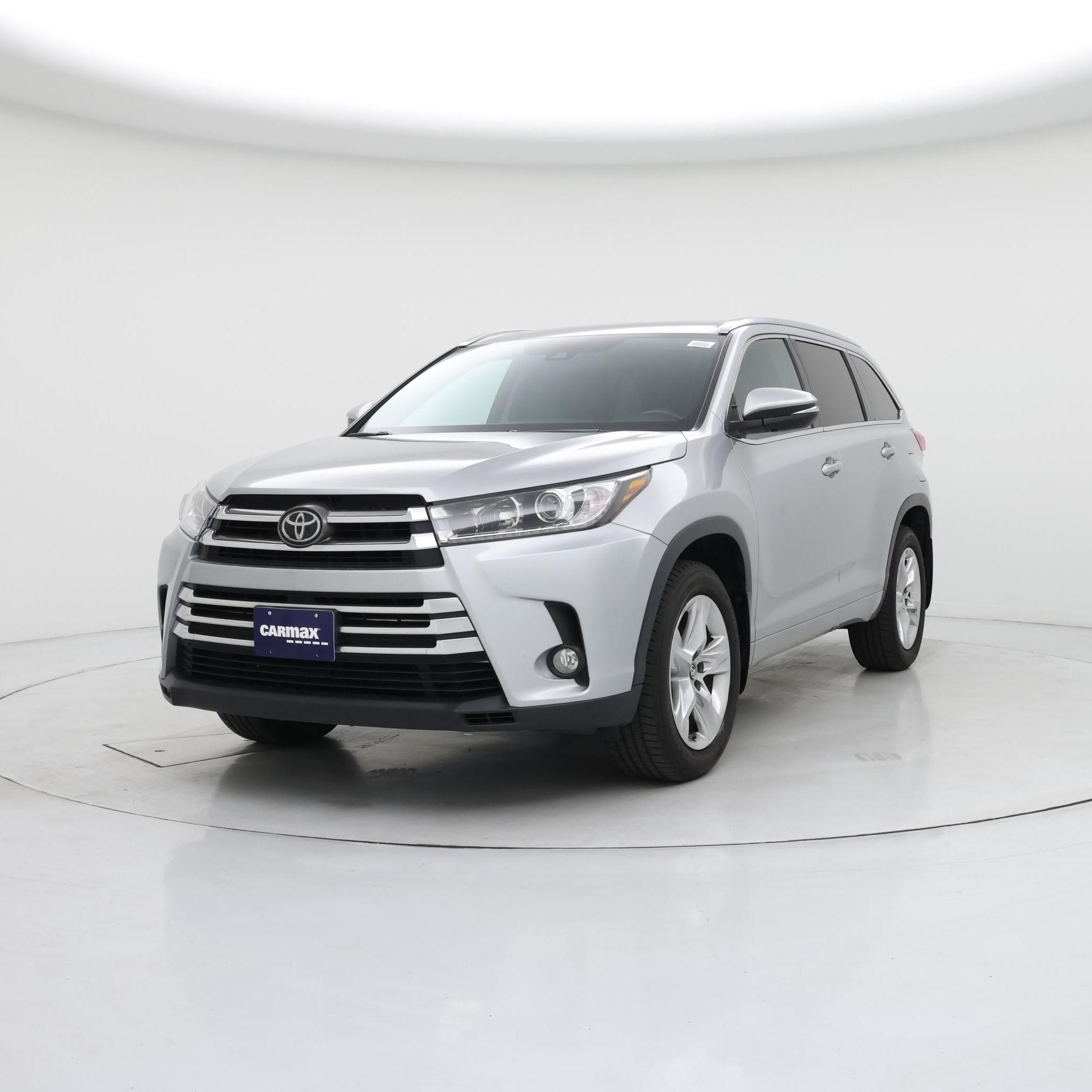 Thumbnail: 2017 Toyota Highlander - 4