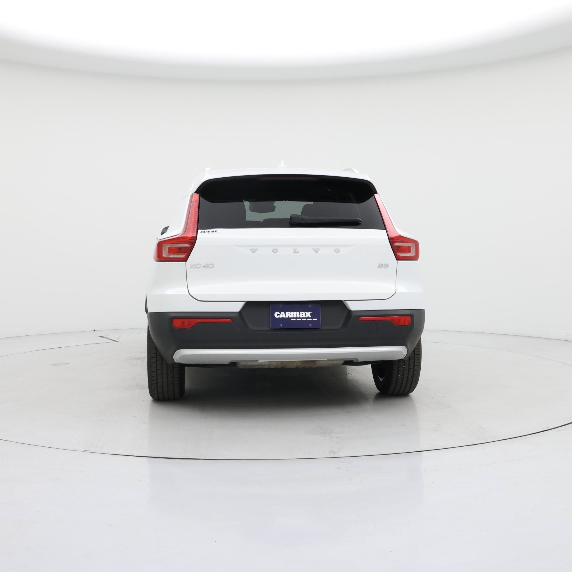 Thumbnail: 2023 Volvo XC40 - 6