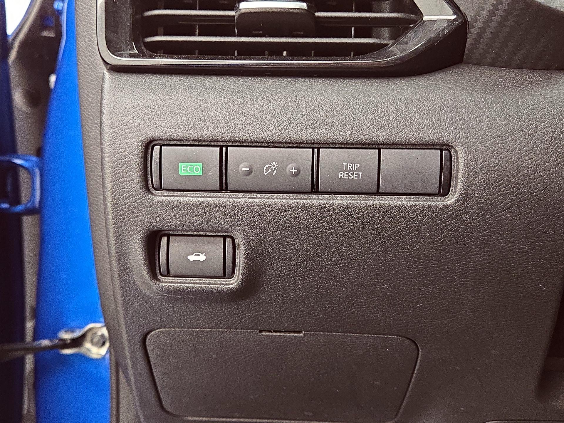 Thumbnail: 2023 Nissan Sentra - 13