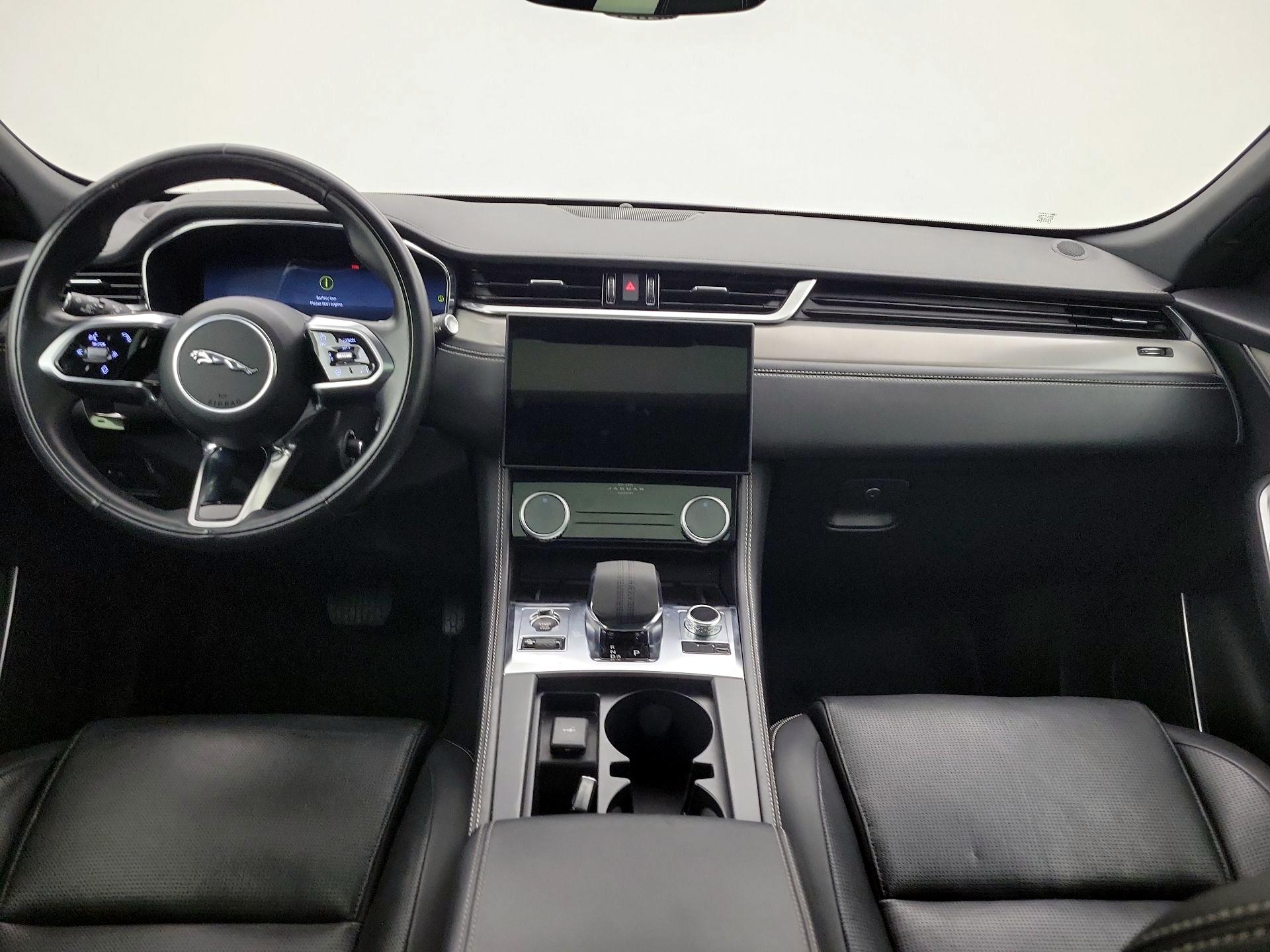 Thumbnail: 2024 Jaguar F-Pace - 9