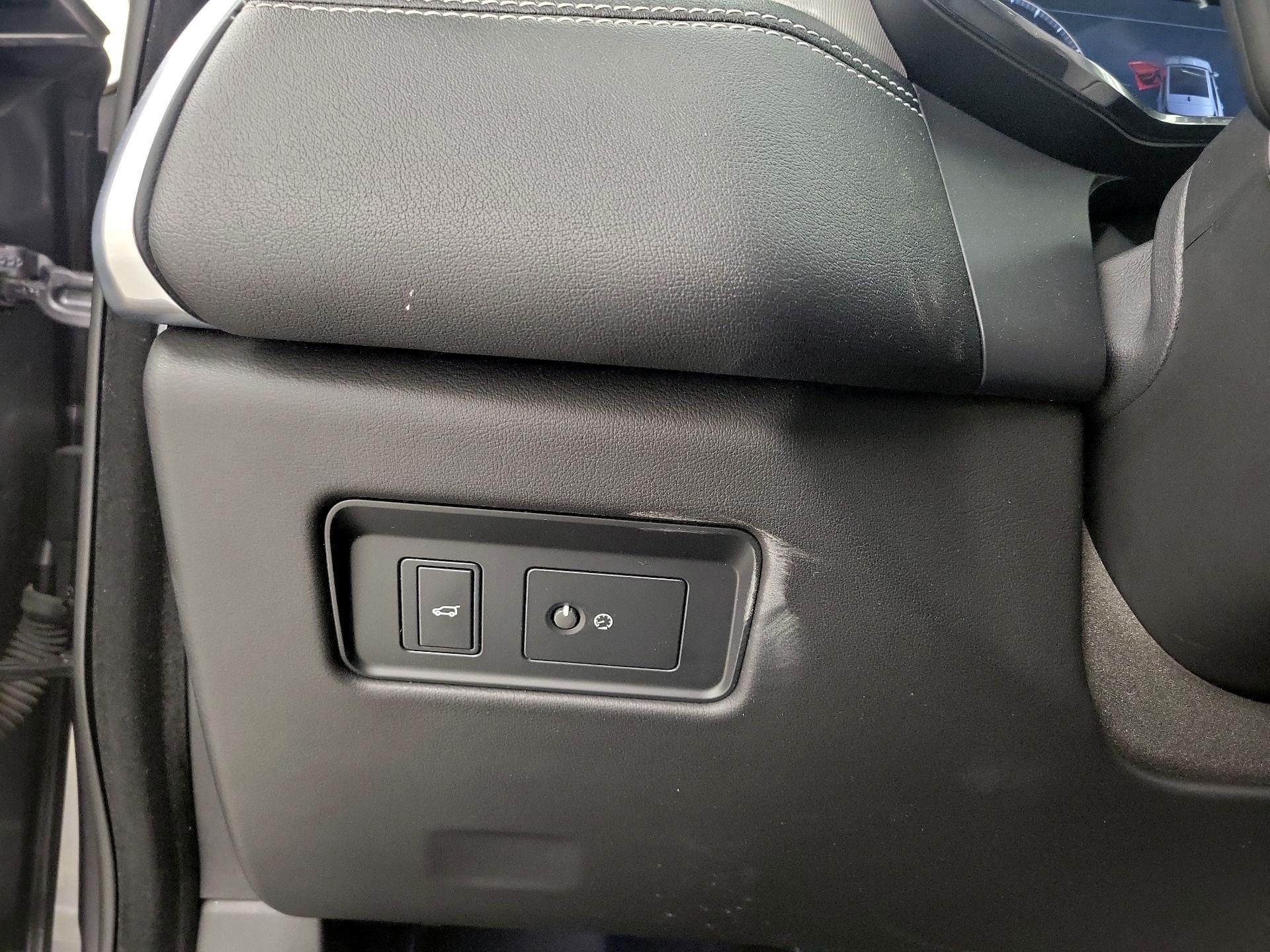 Thumbnail: 2024 Jaguar F-Pace - 13