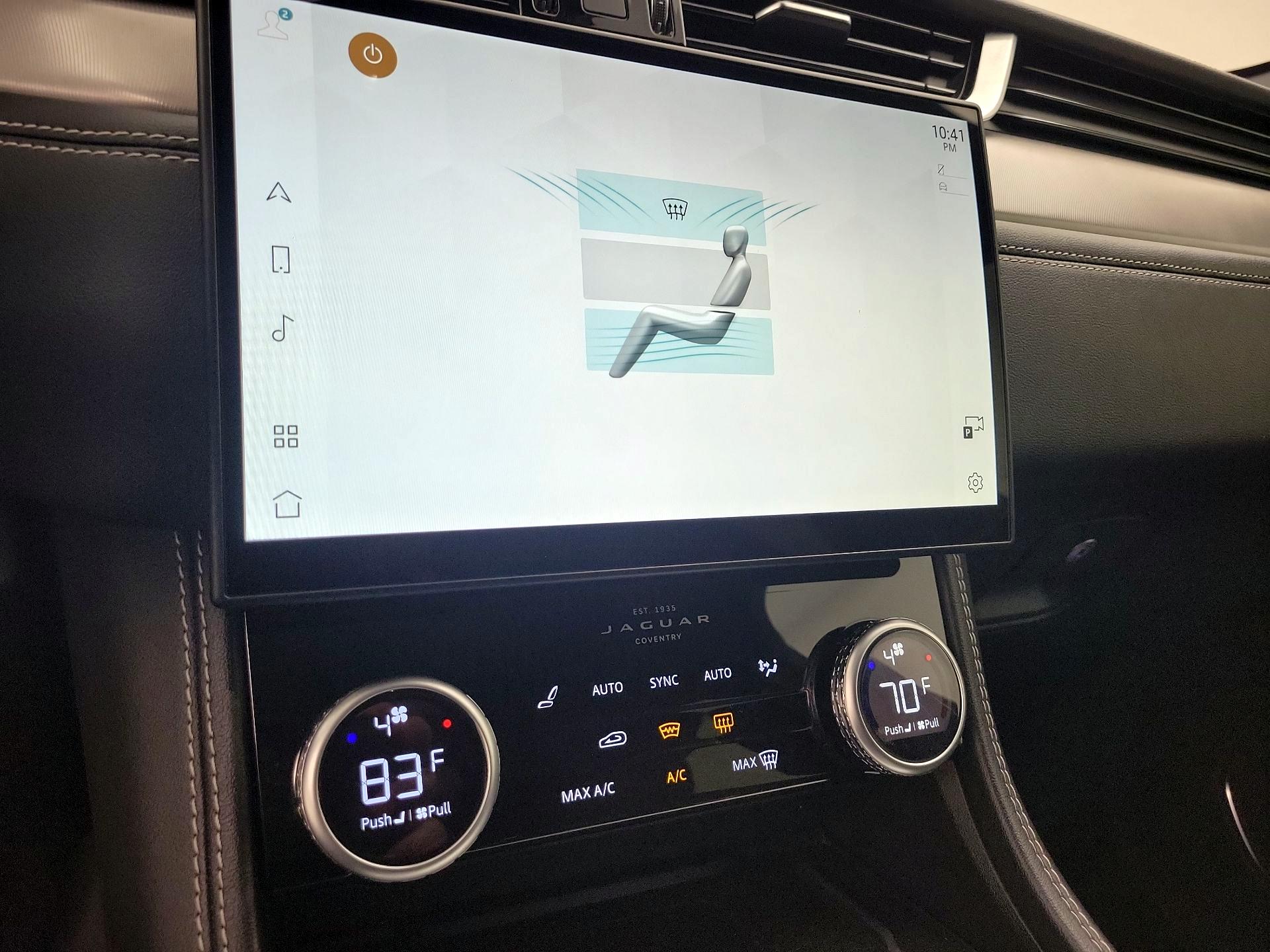 Thumbnail: 2024 Jaguar F-Pace - 17