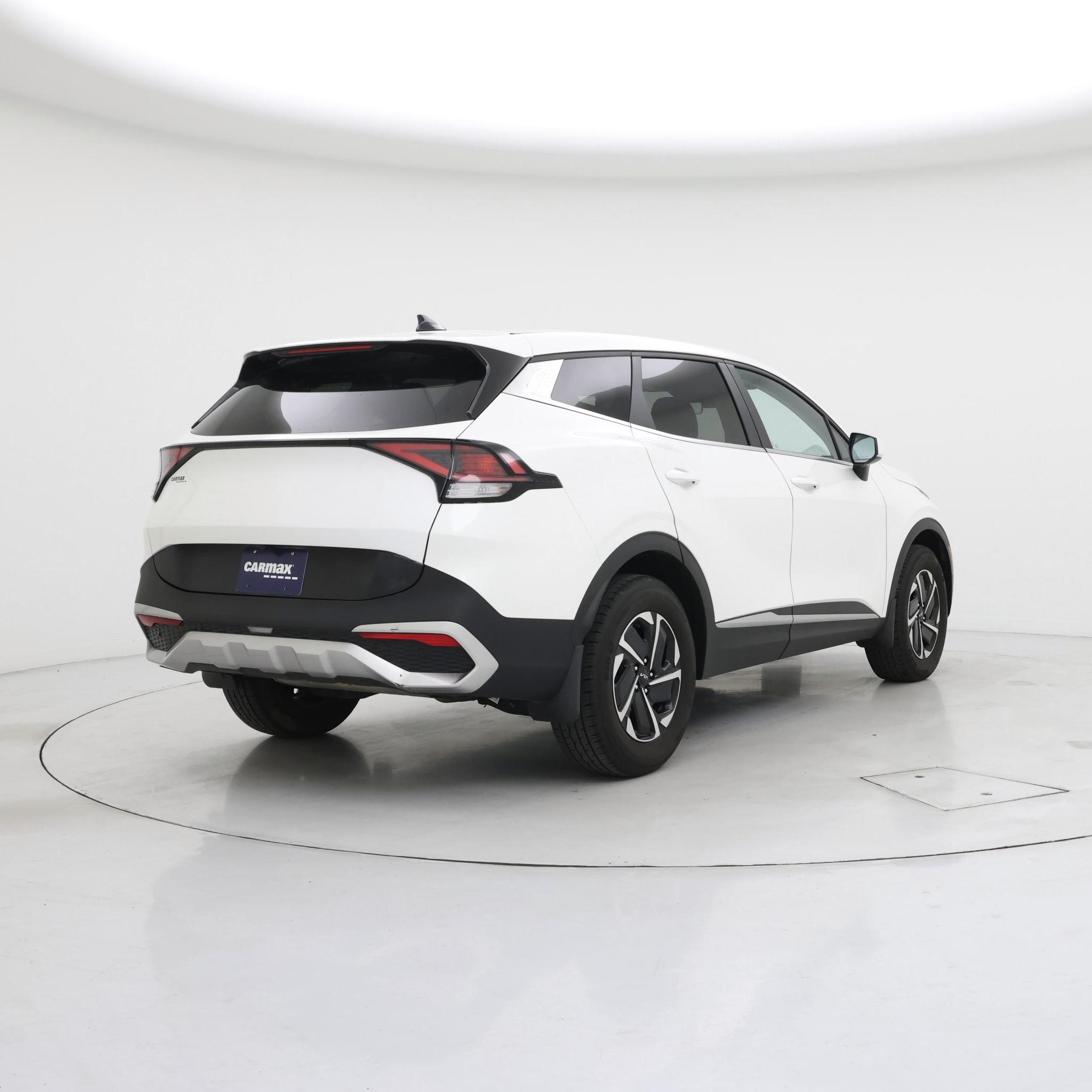 Thumbnail: 2023 Kia Sportage - 8