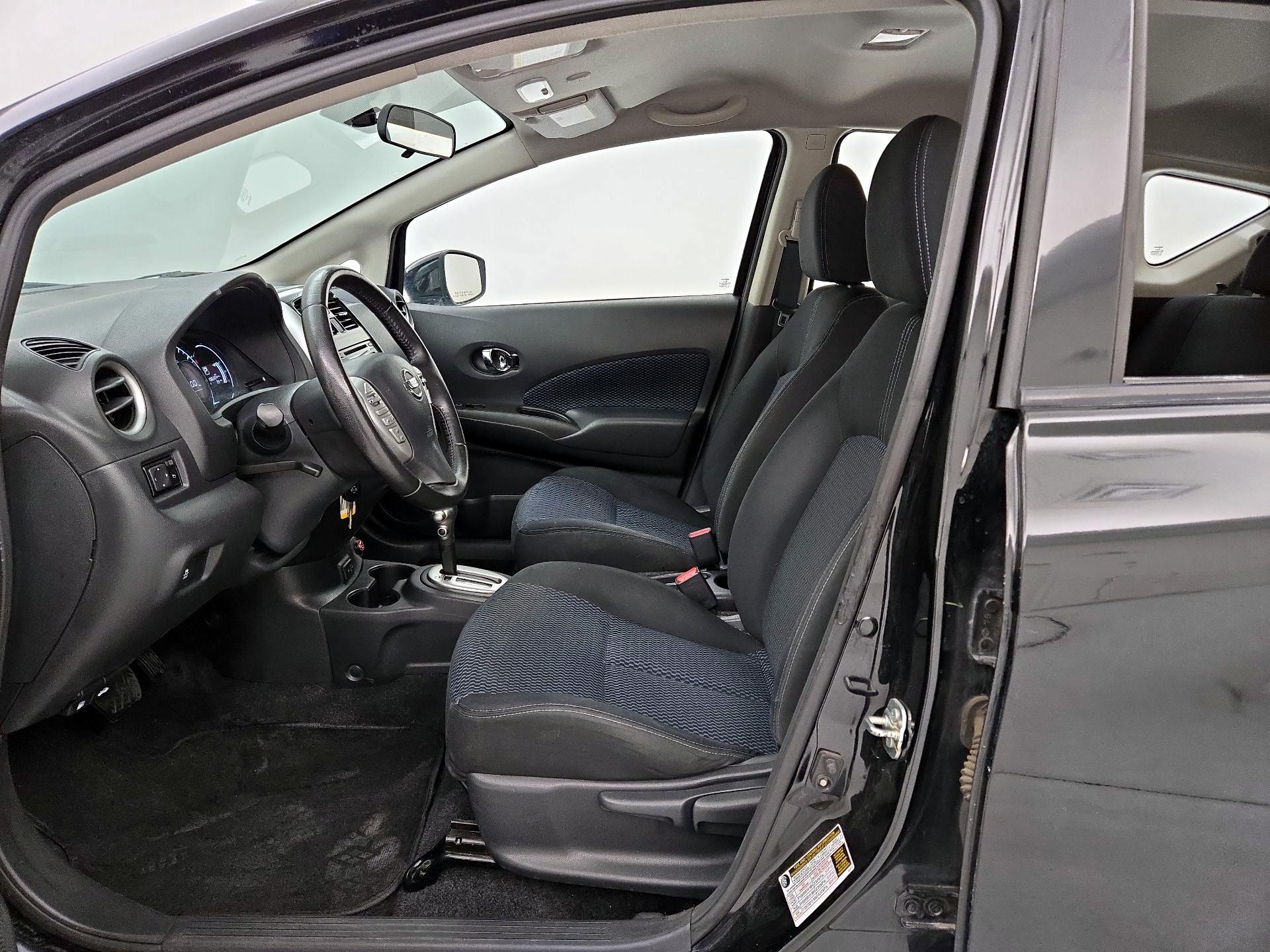 Thumbnail: 2017 Nissan Versa Note - 11