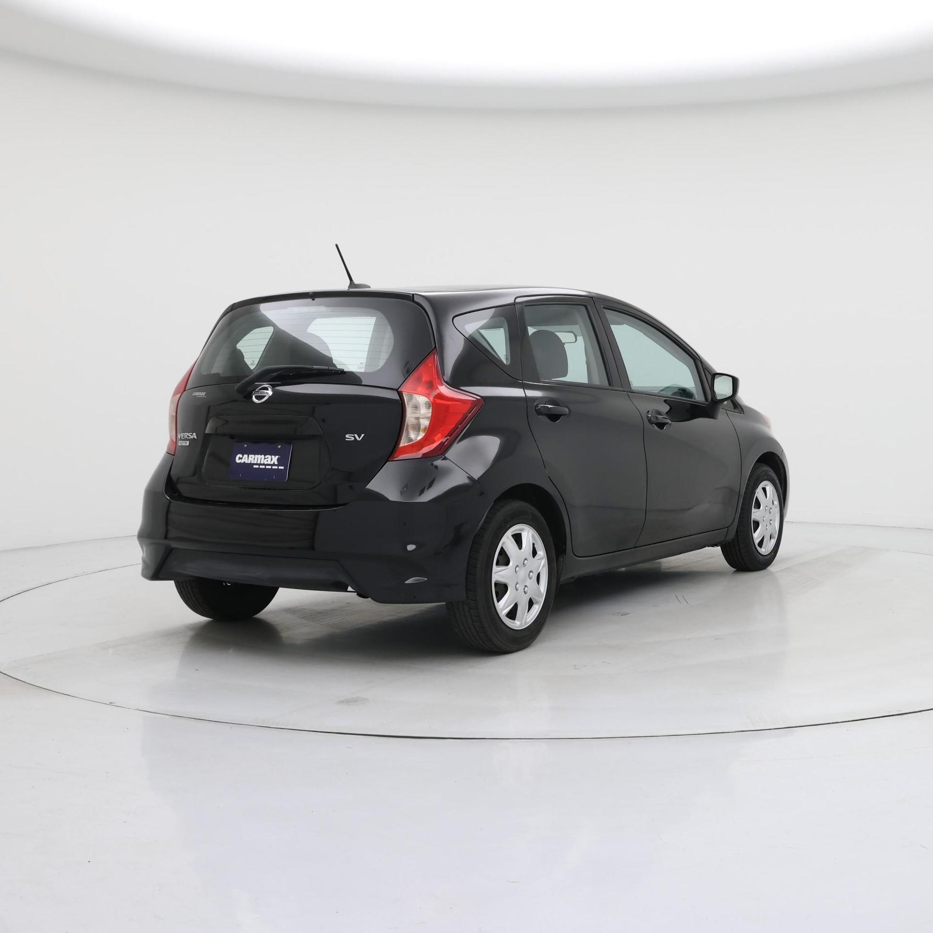 Thumbnail: 2017 Nissan Versa Note - 8