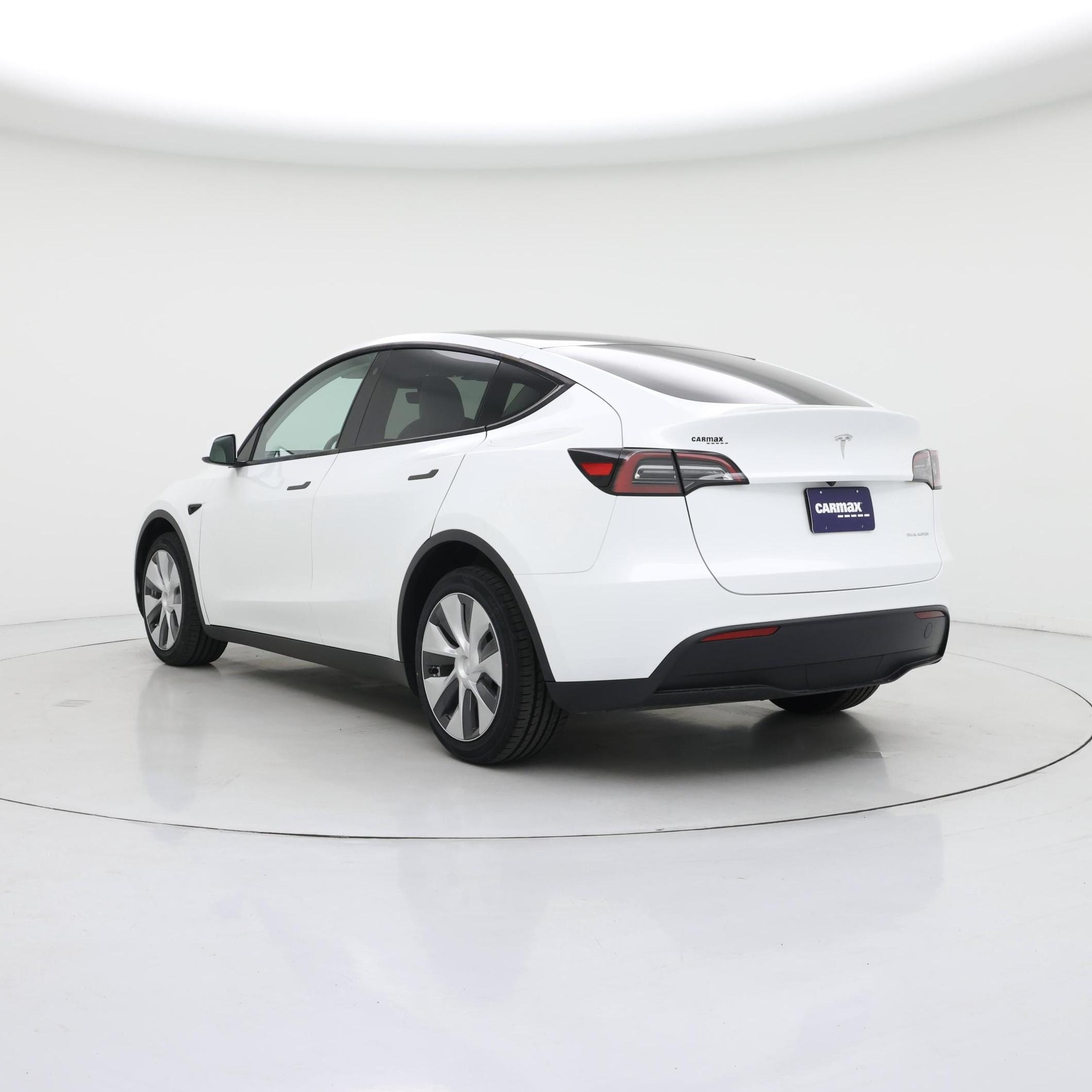 Thumbnail: 2023 Tesla Model Y - 2