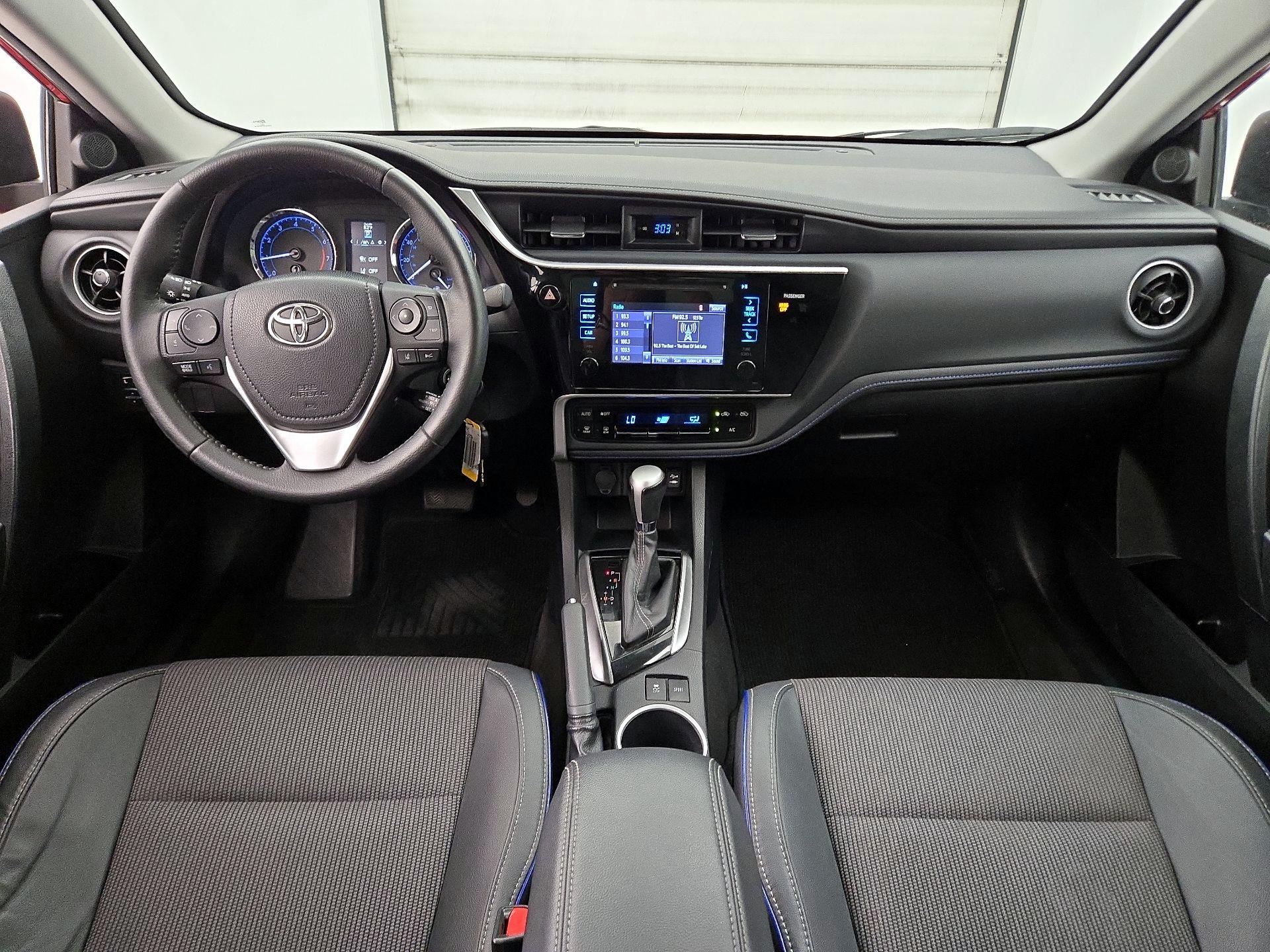 Thumbnail: 2017 Toyota Corolla - 9